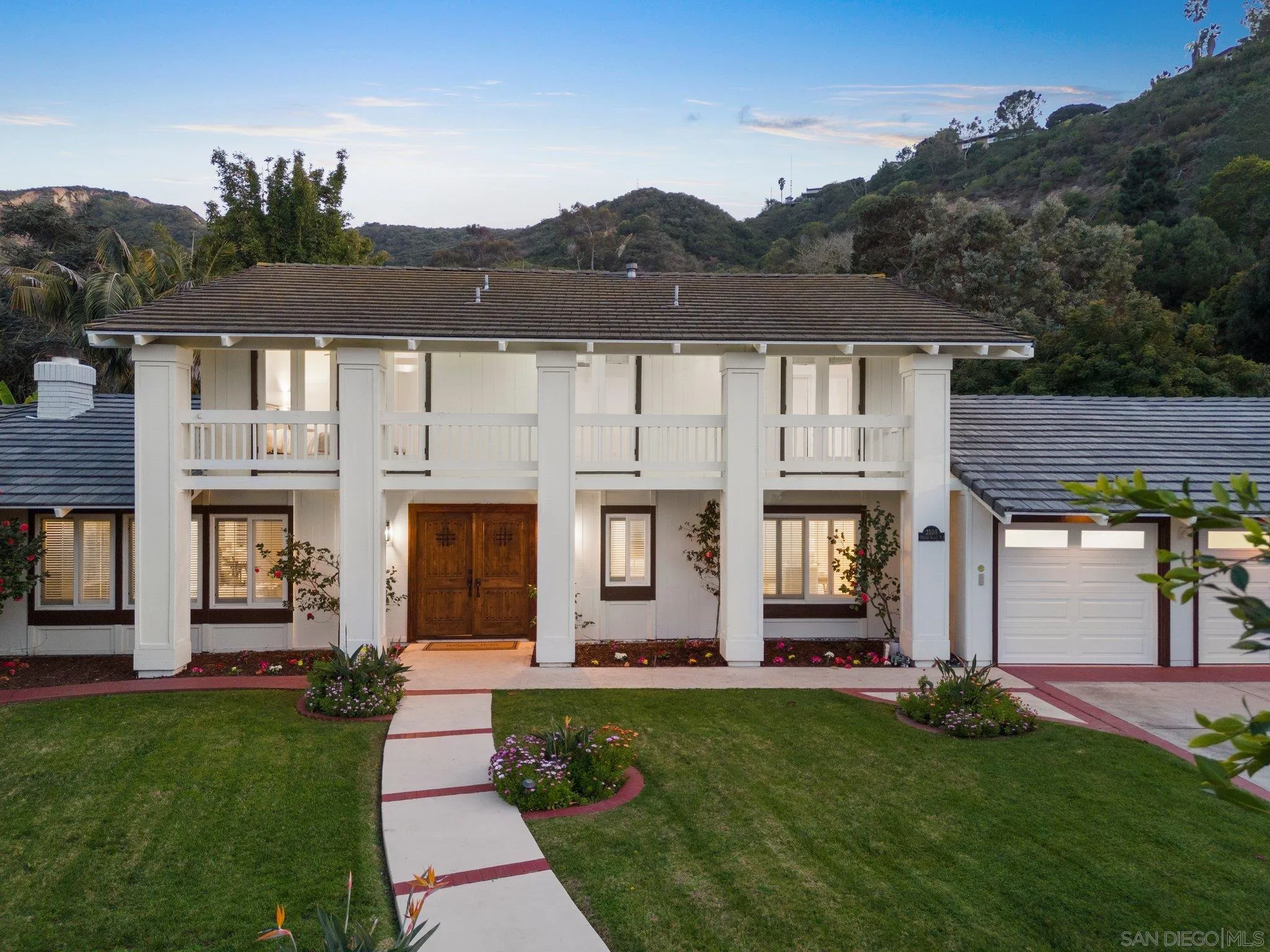 2505 Hidden Valley Pl