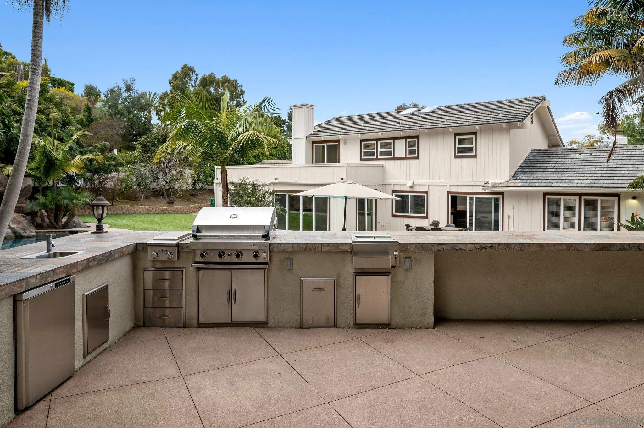 2505 Hidden Valley Pl