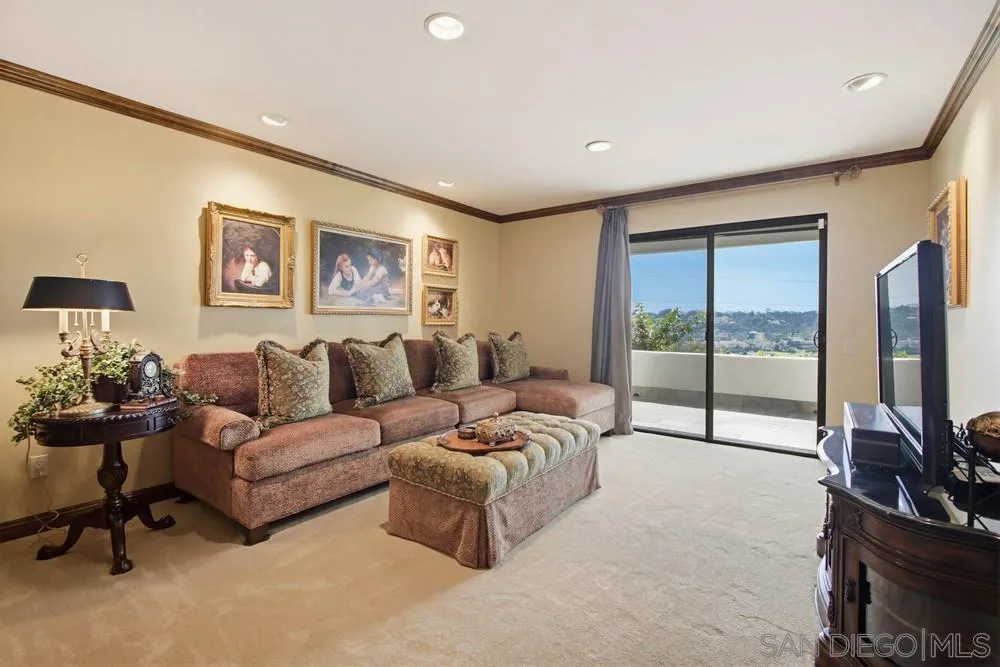 1366 Camino Lujan