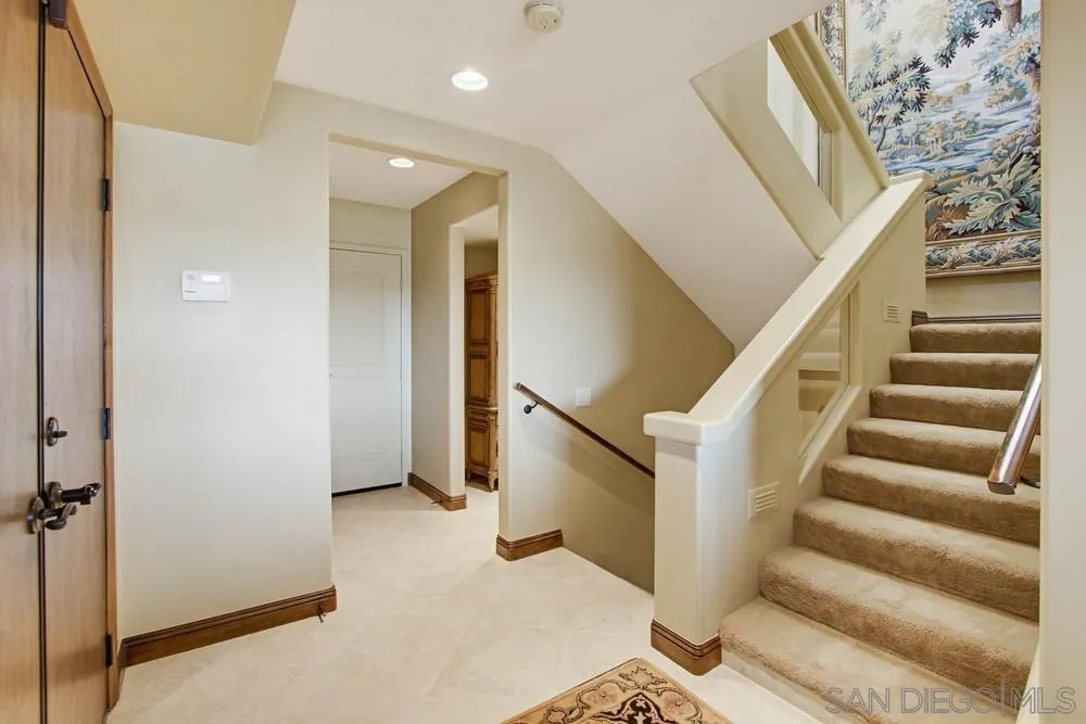 1366 Camino Lujan