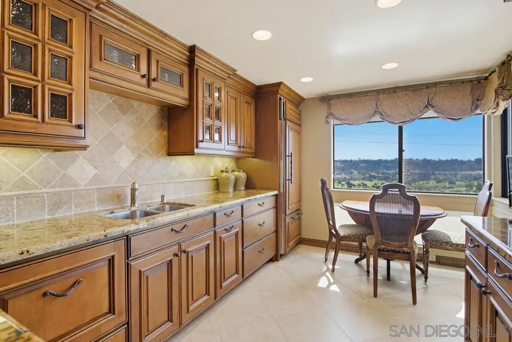 1366 Camino Lujan