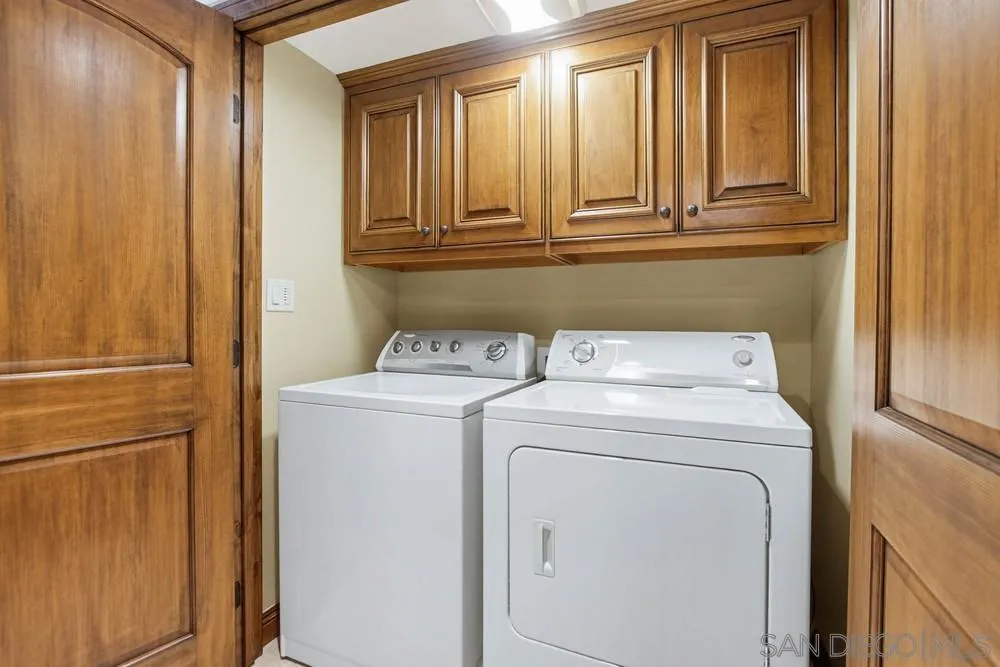 1366 Camino Lujan