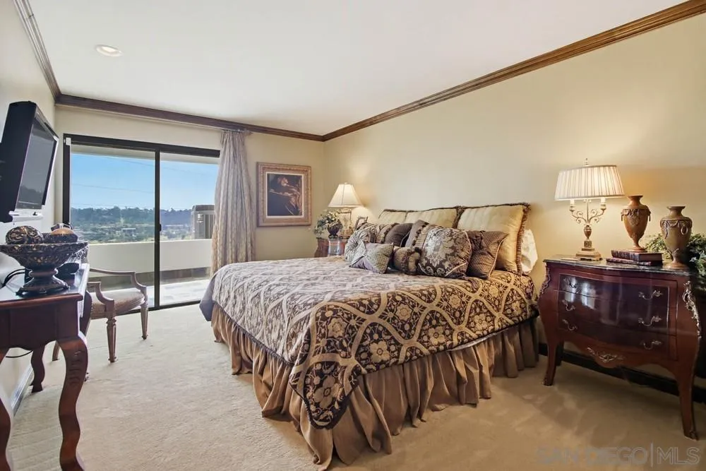 1366 Camino Lujan