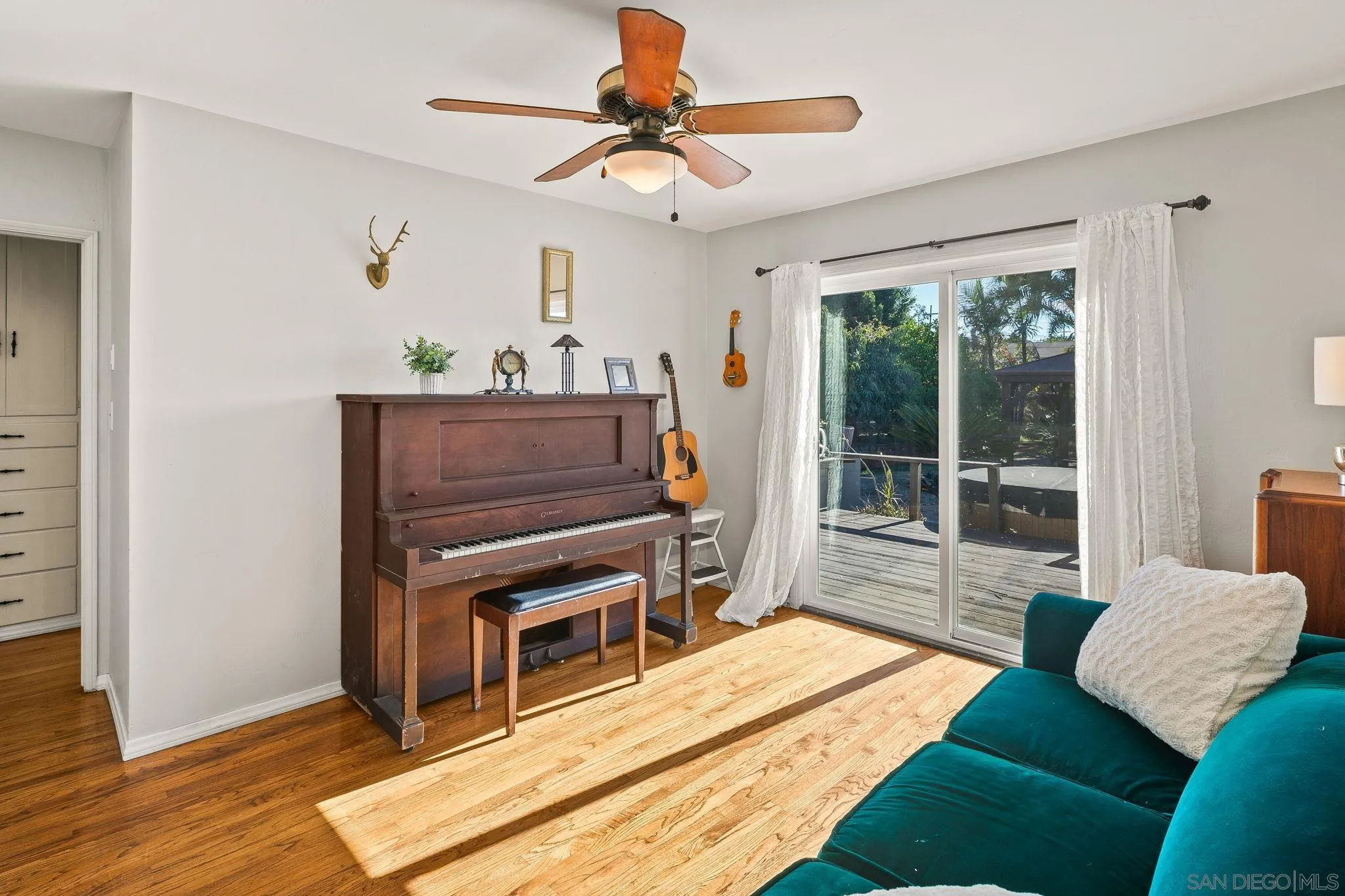 9219 Brookside Cir.