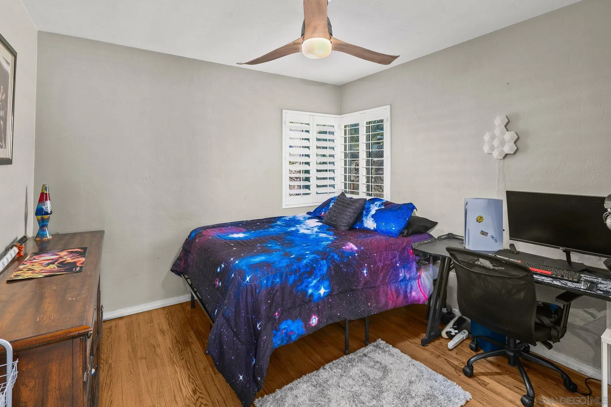 9219 Brookside Cir.