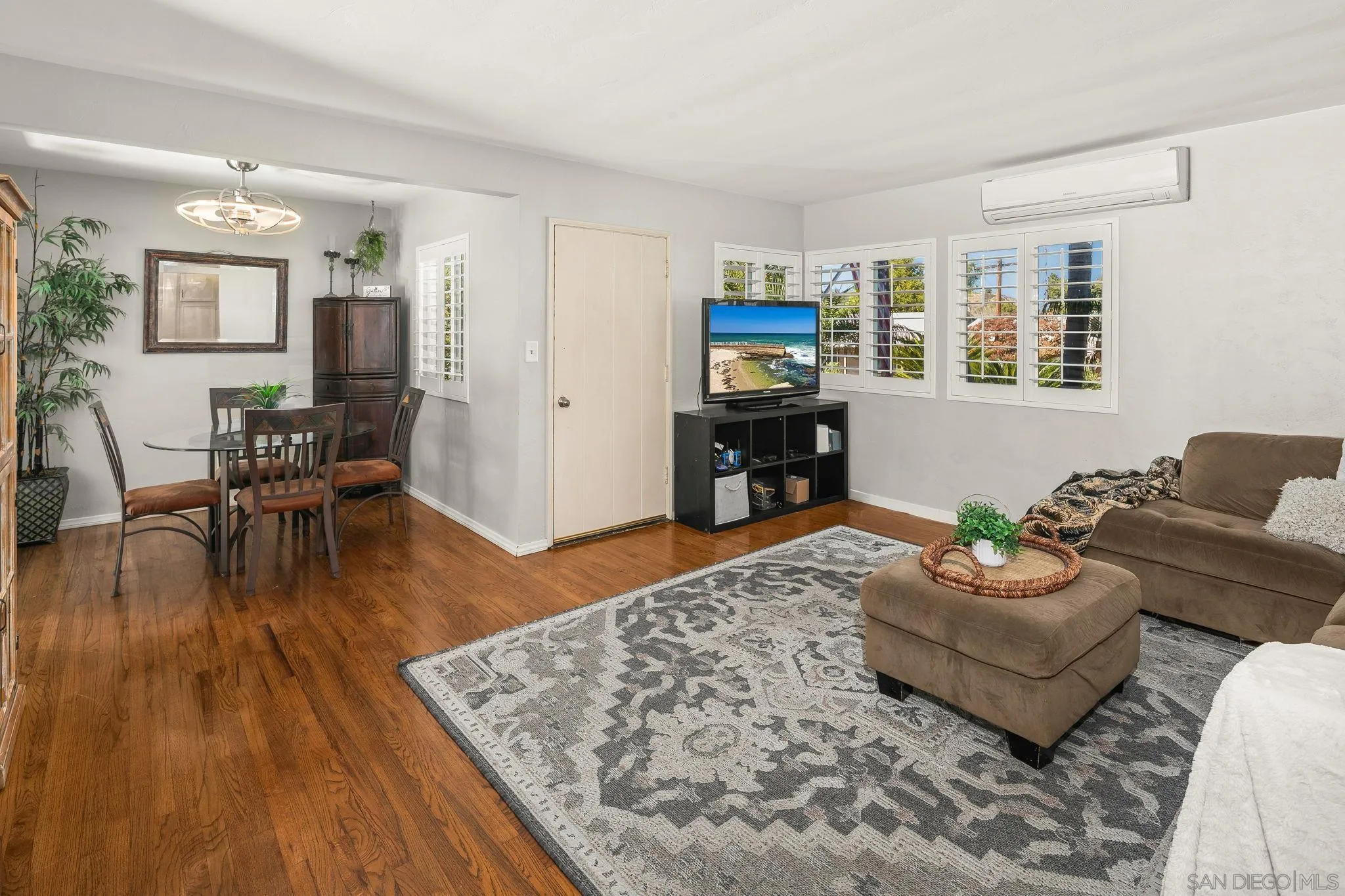 9219 Brookside Cir.