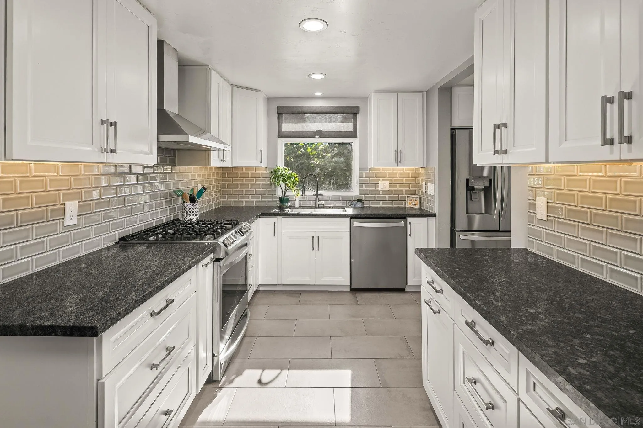 9219 Brookside Cir.