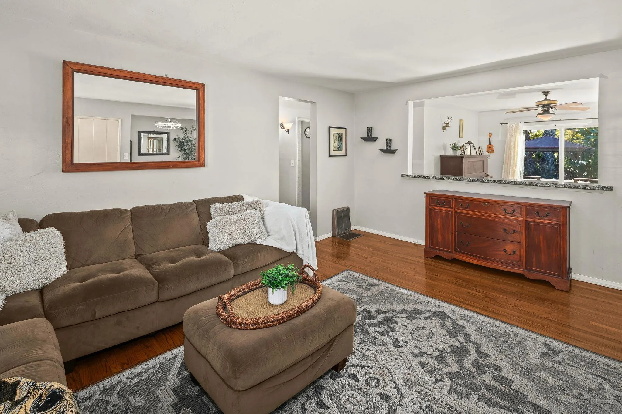 9219 Brookside Cir.