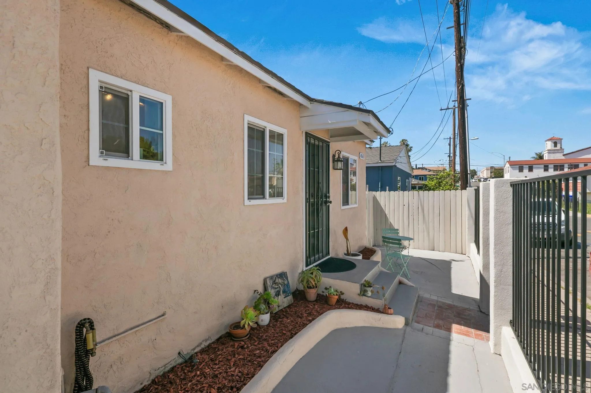4863 Polk Ave.