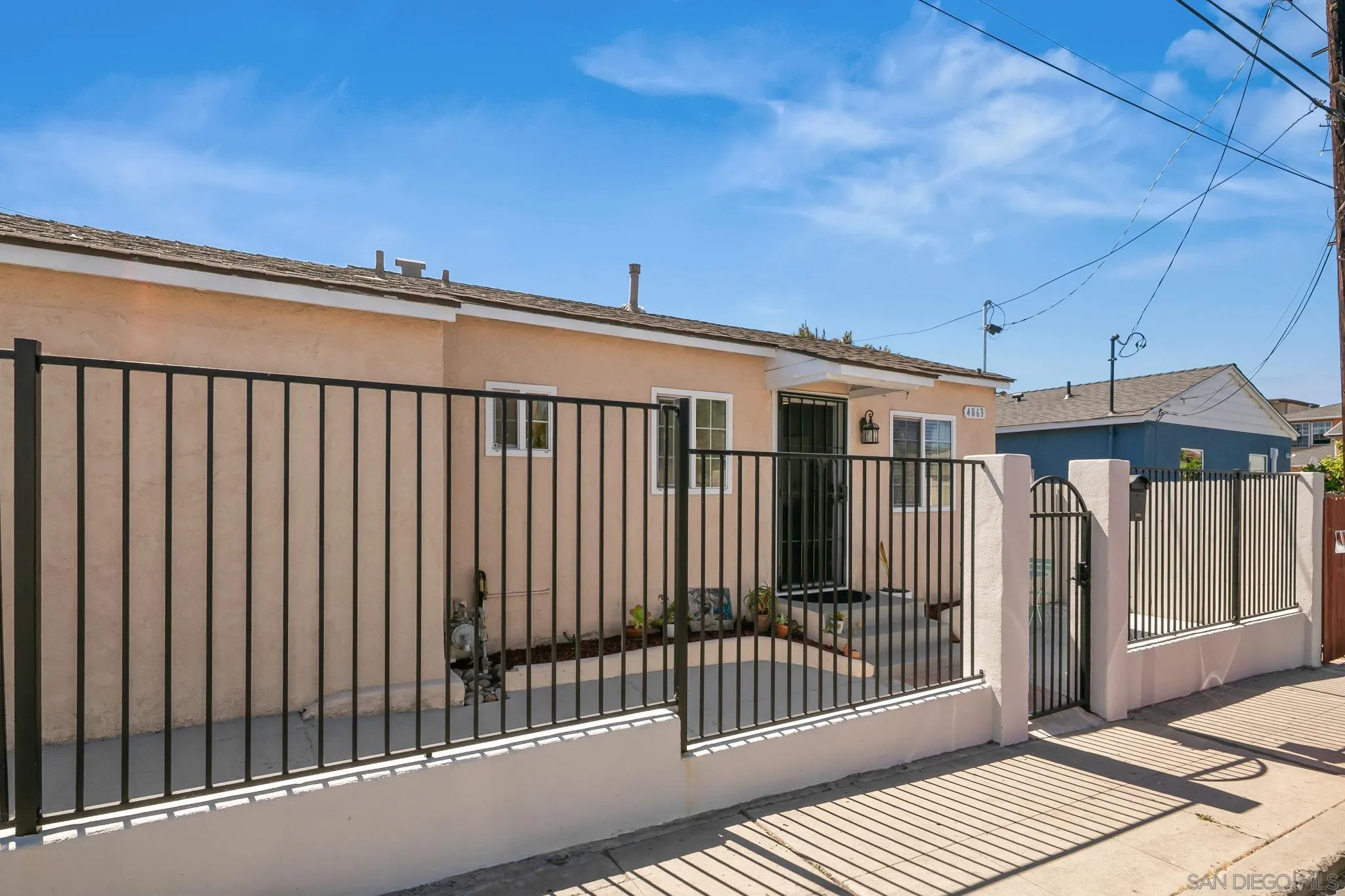 4863 Polk Ave.