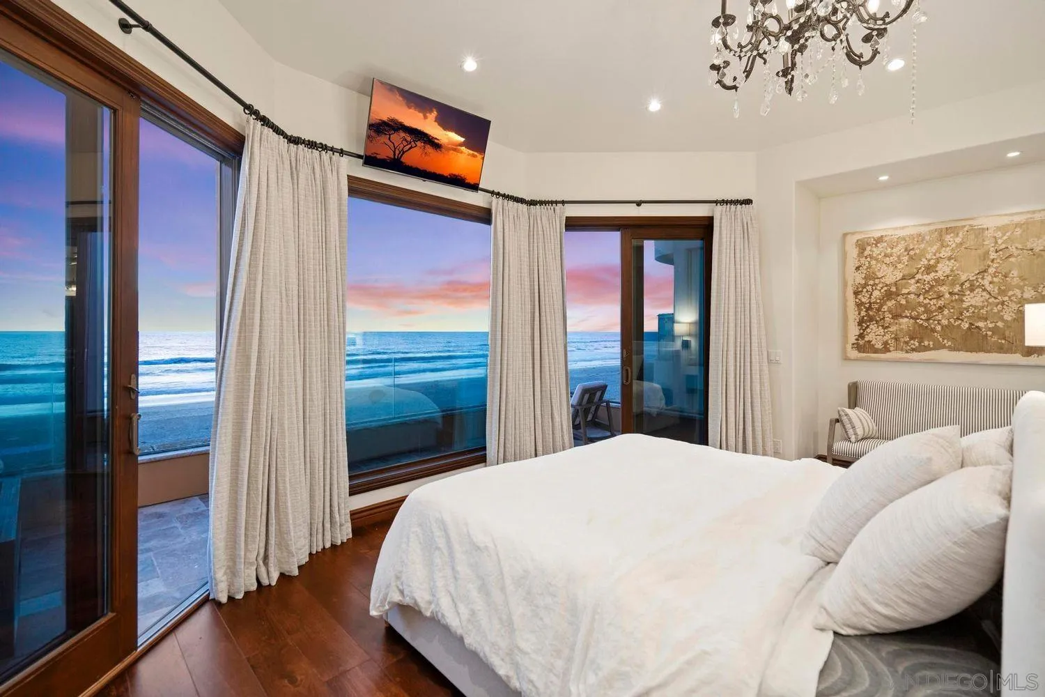 3409 Ocean Front Walk