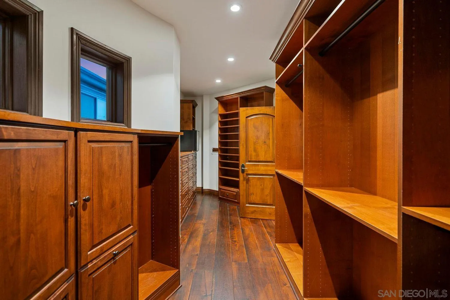 3409 Ocean Front Walk
