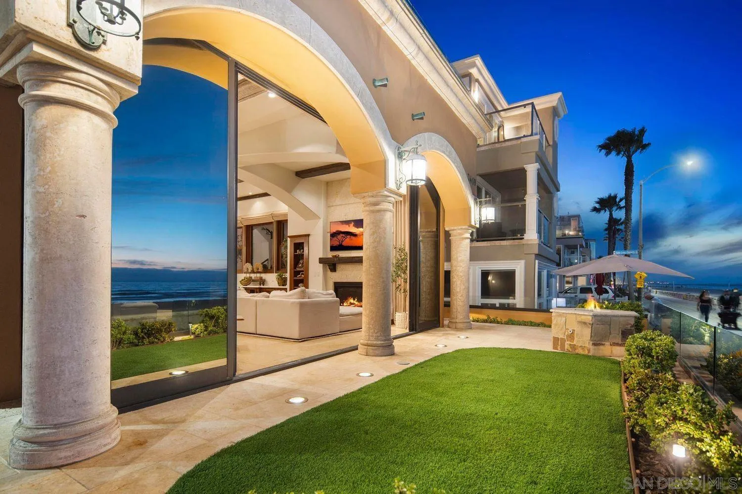 3409 Ocean Front Walk