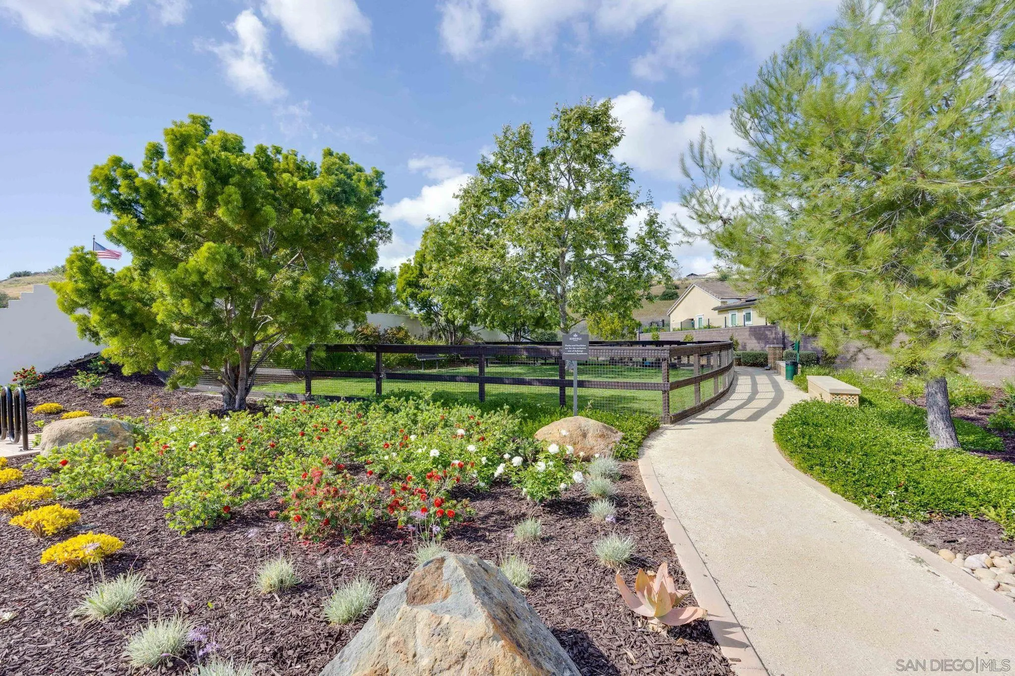 7957 Auberge Circle