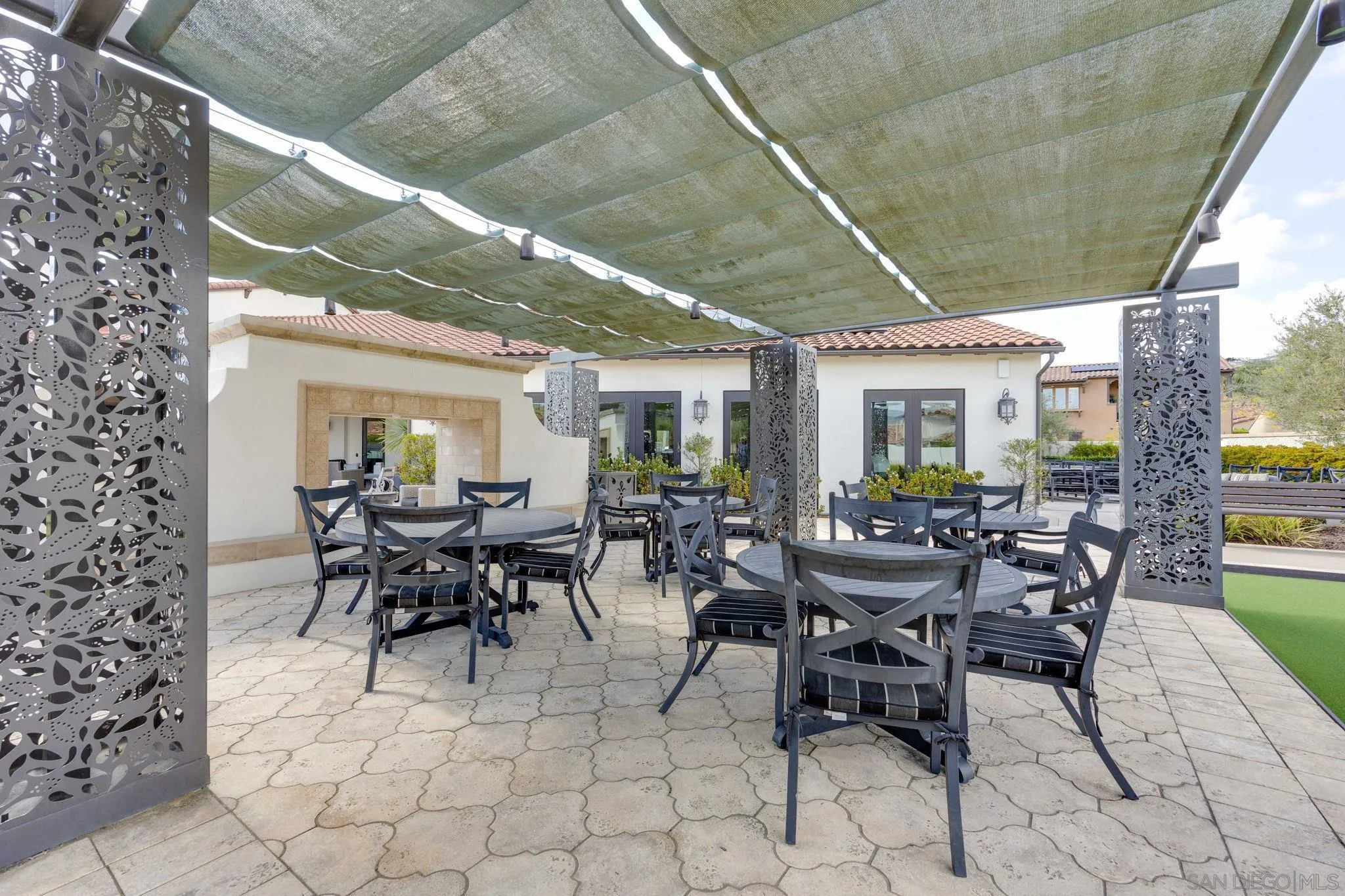 7957 Auberge Circle