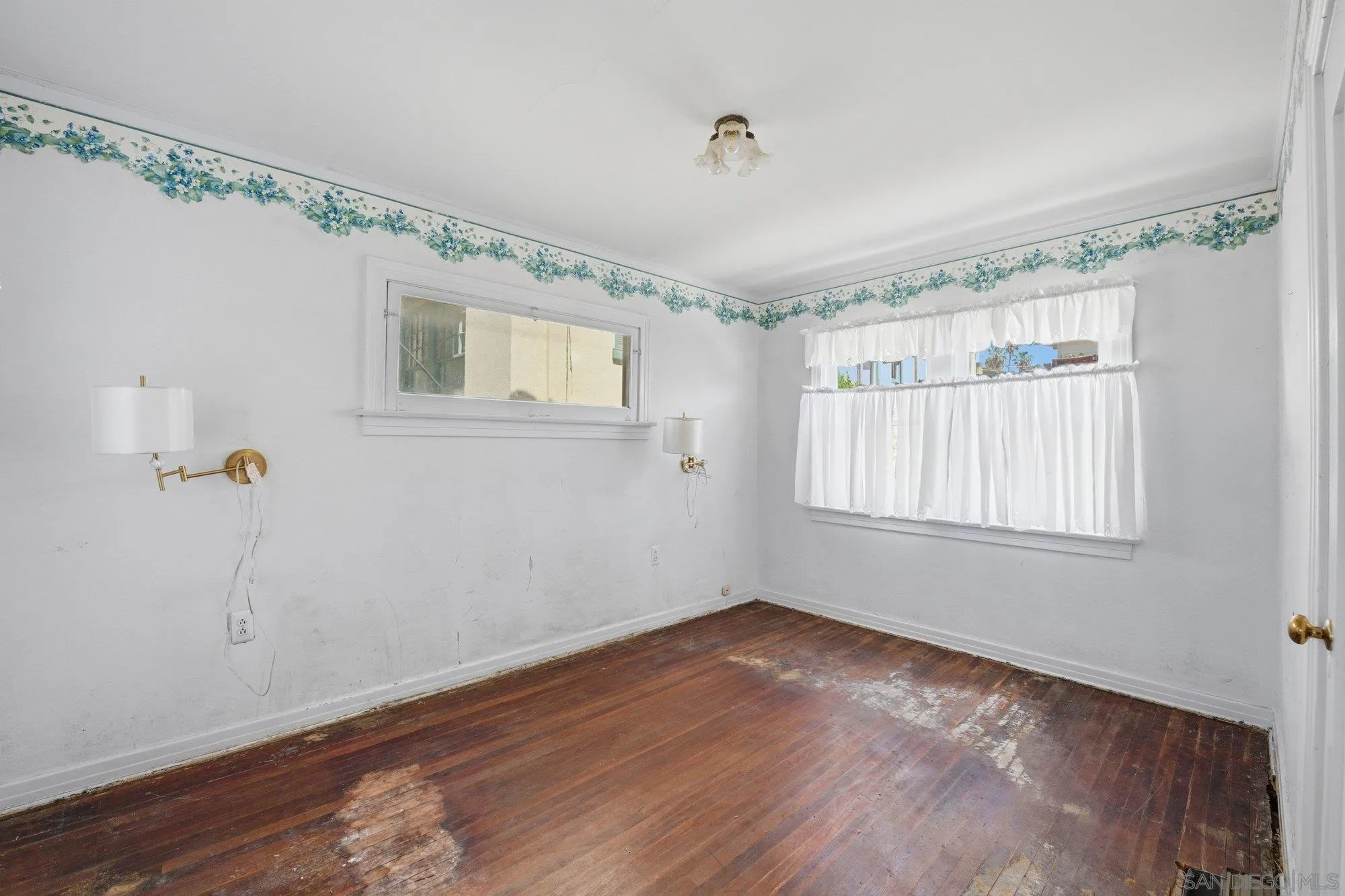 4715 Panorama Dr.