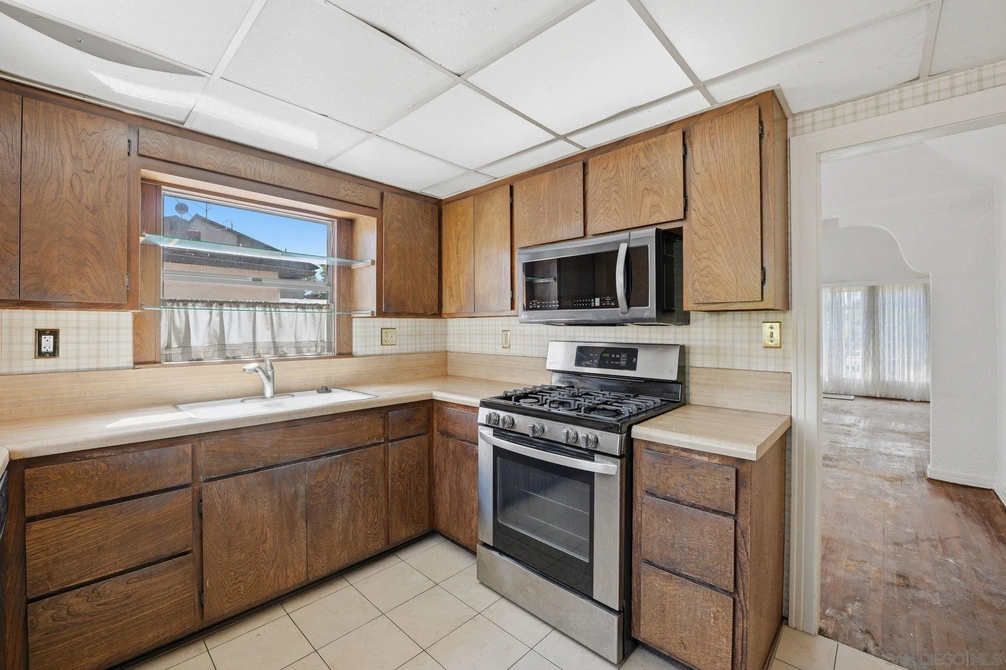 4715 Panorama Dr.