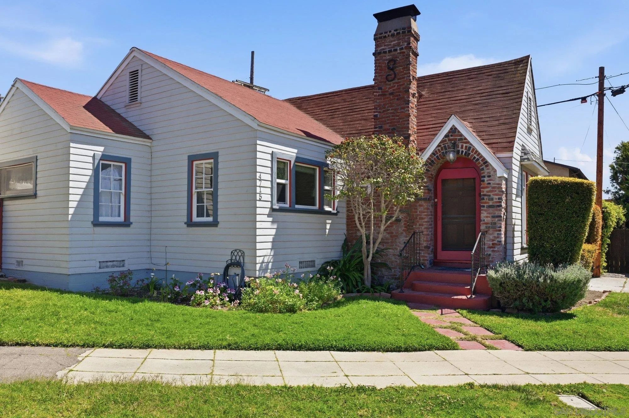 4715 Panorama Dr.