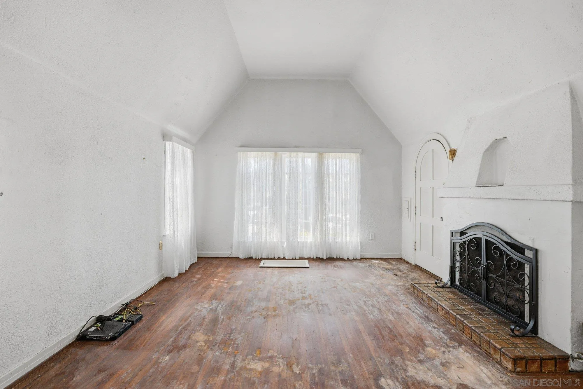 4715 Panorama Dr.
