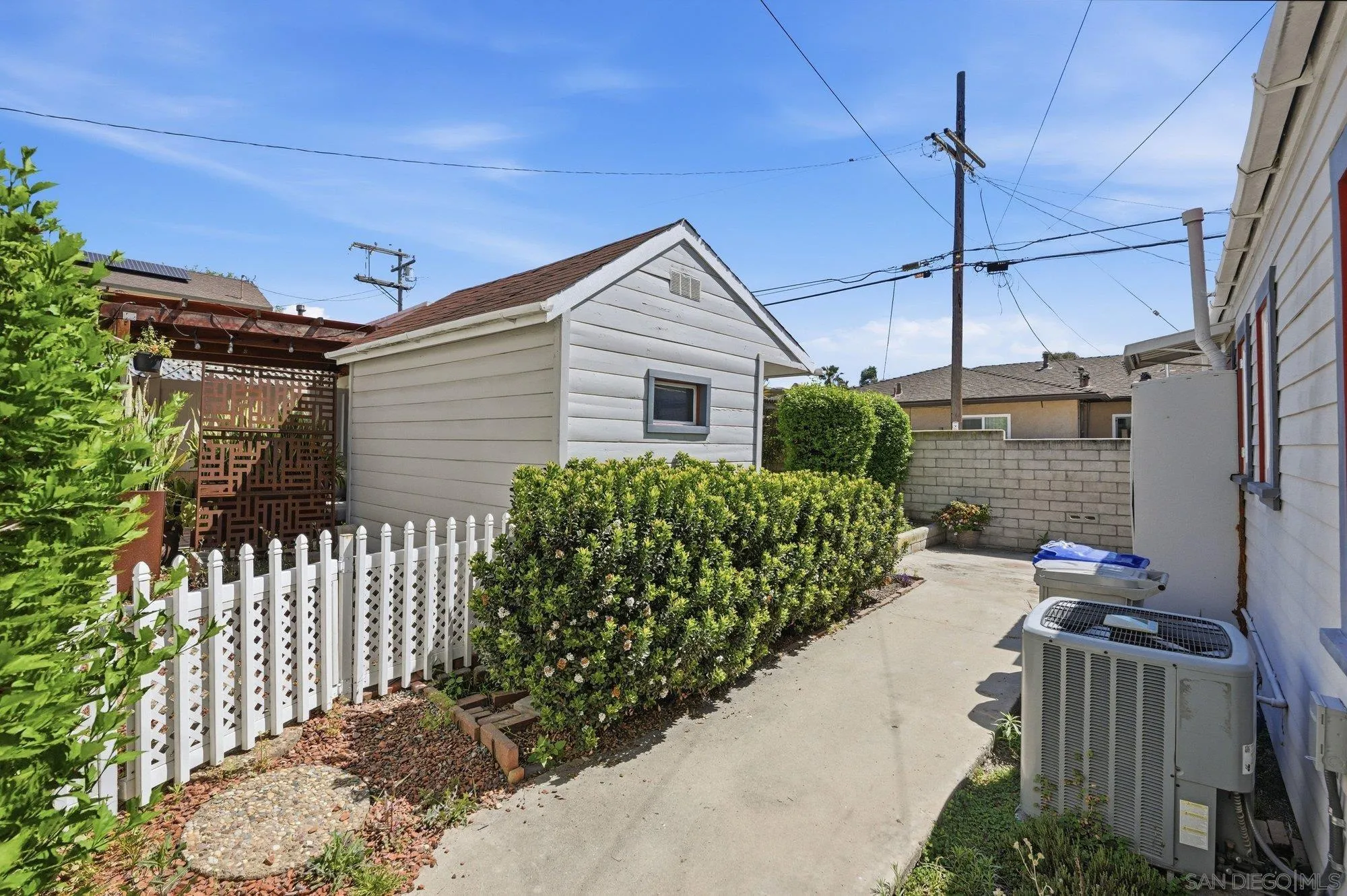 4715 Panorama Dr.