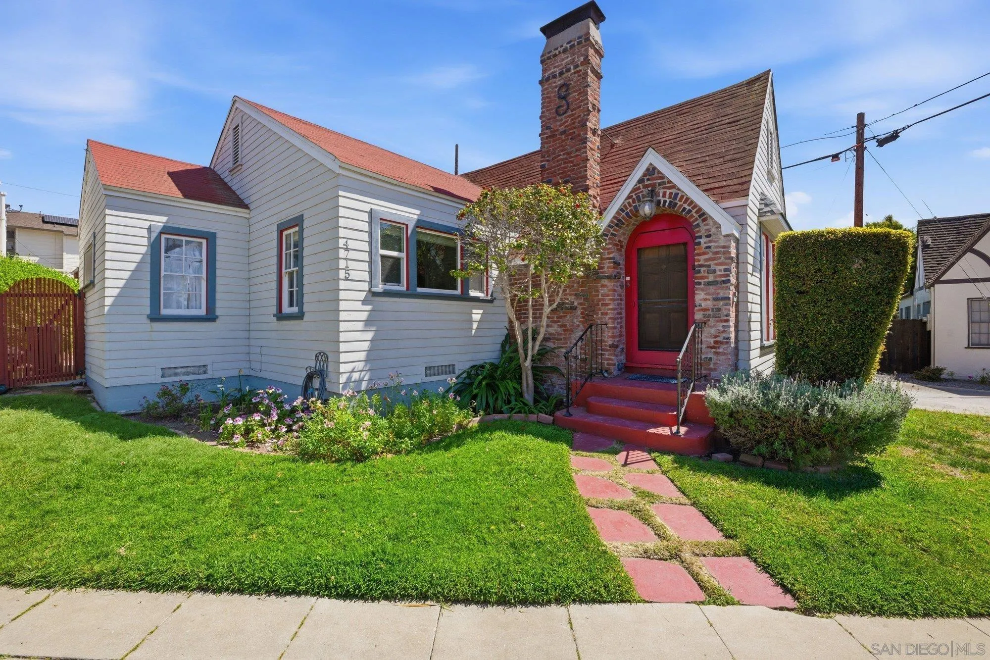 4715 Panorama Dr.