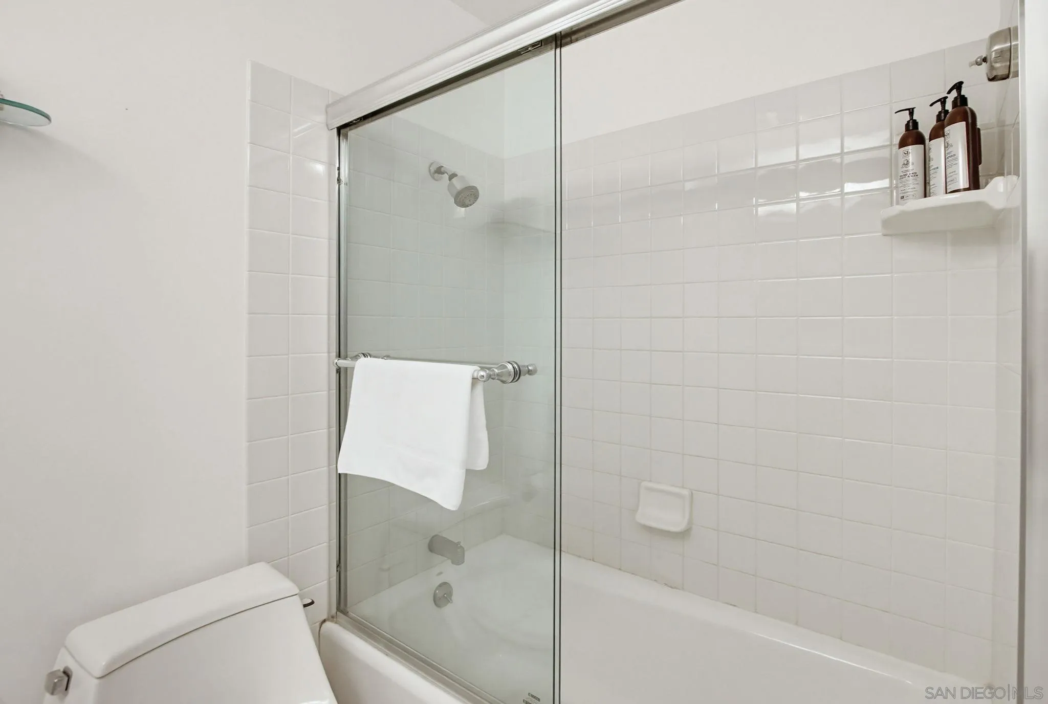 3755 Ocean Front Unit 15