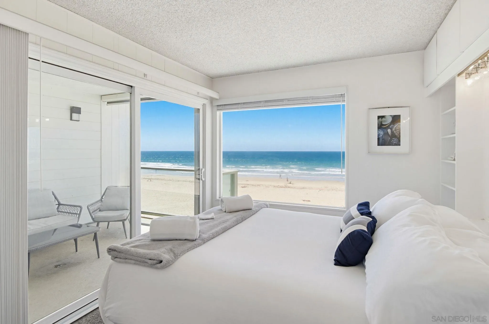 3755 Ocean Front Unit 15