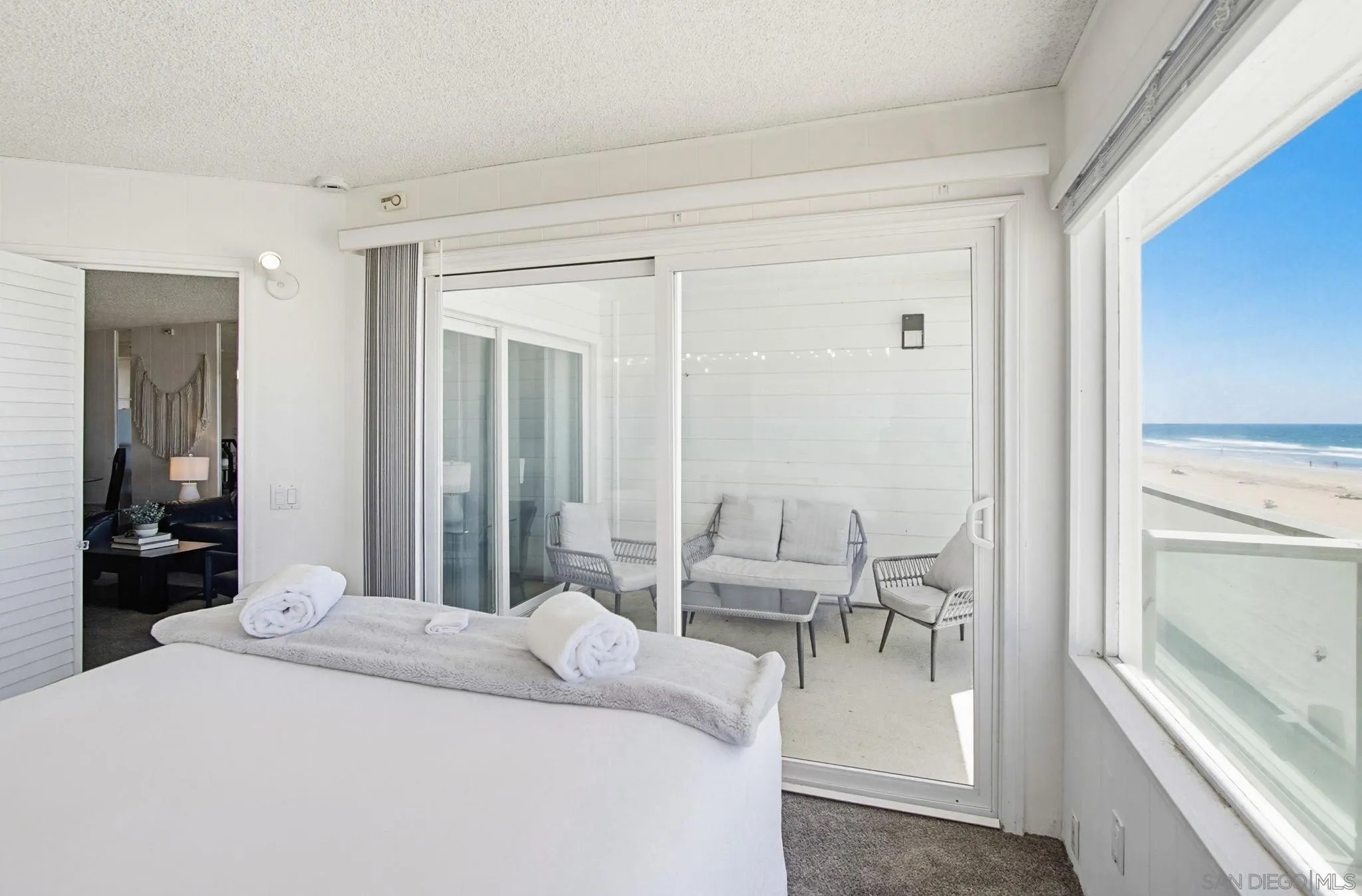 3755 Ocean Front Unit 15