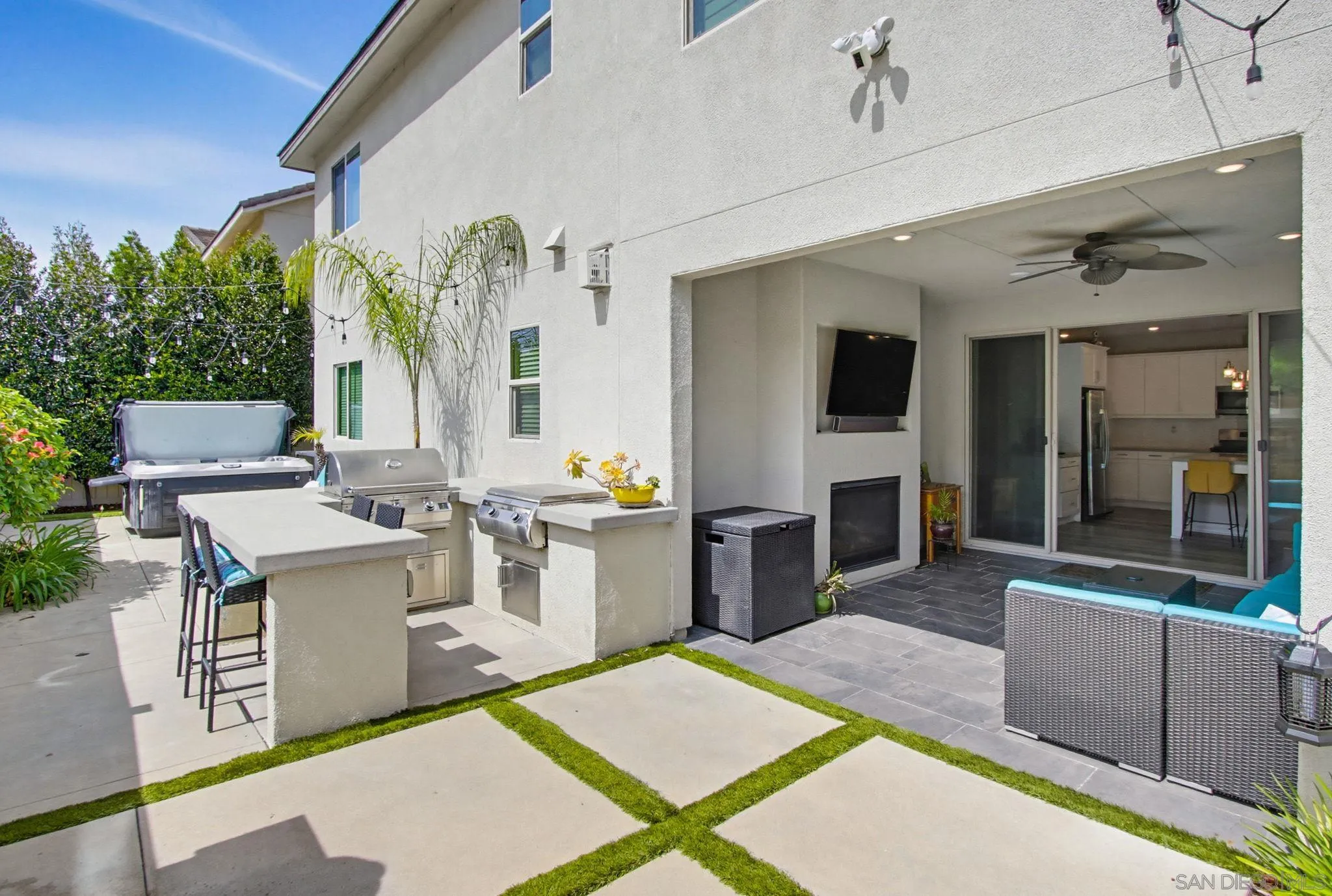 21623 Deer Grass