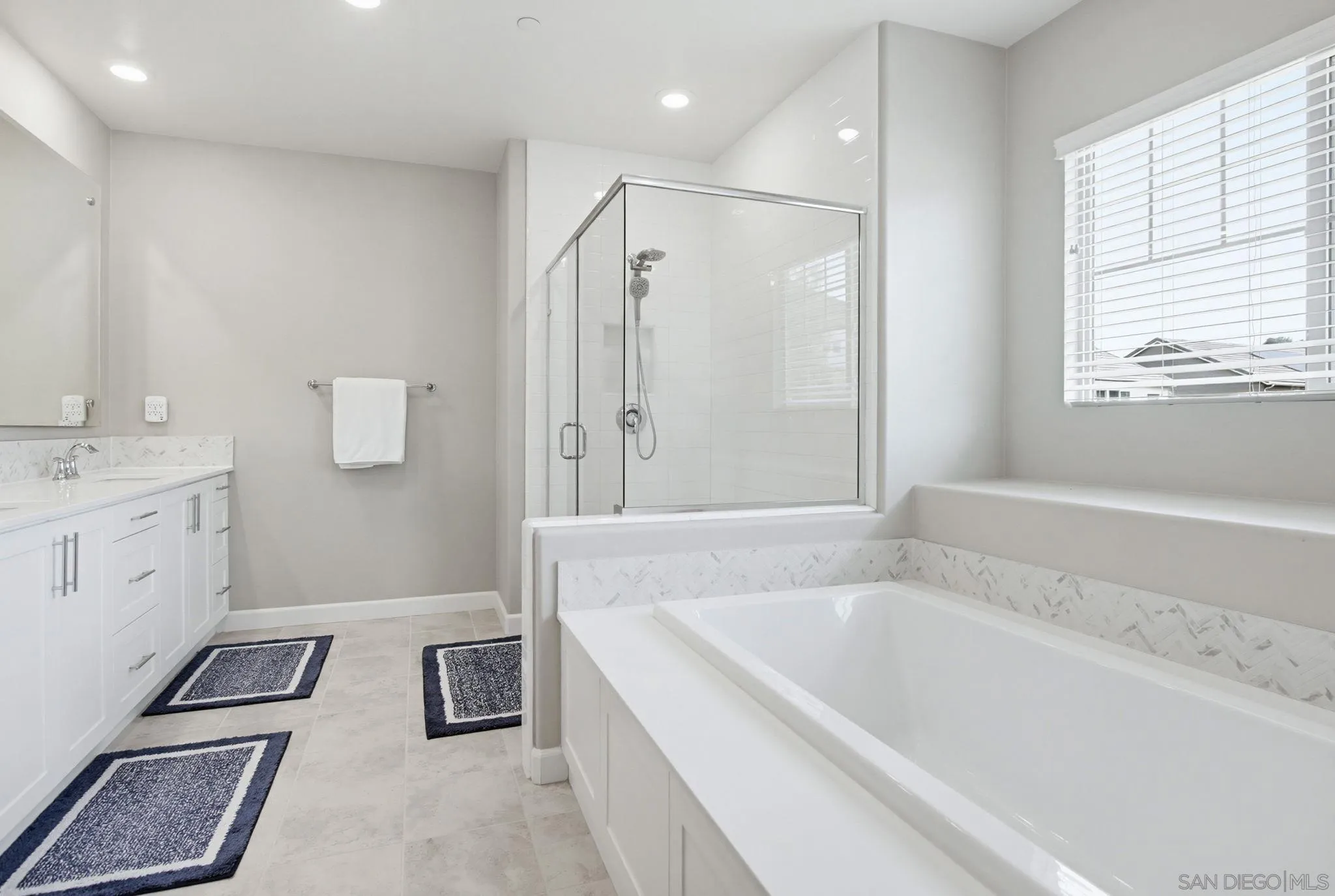 21623 Deer Grass