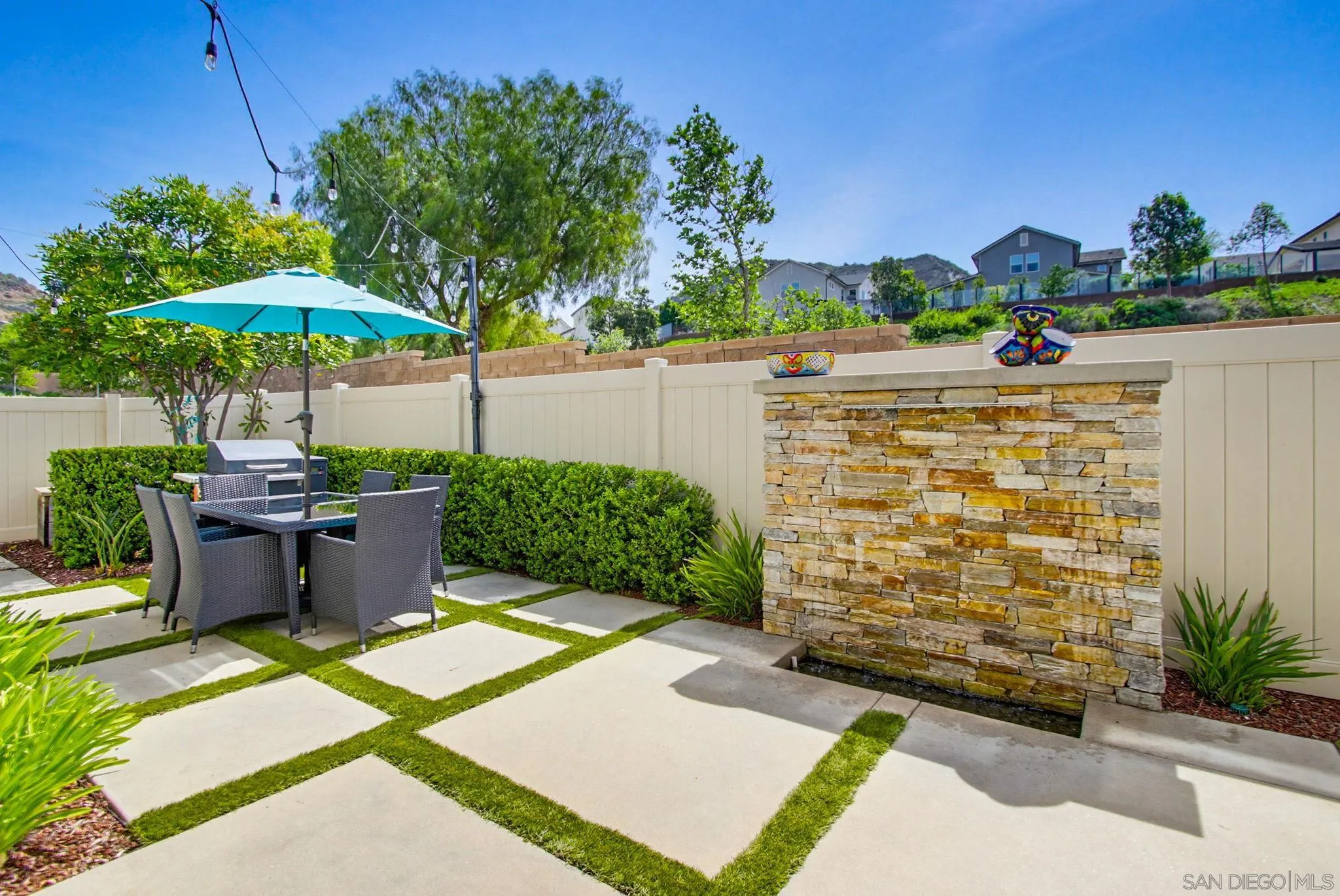 21623 Deer Grass