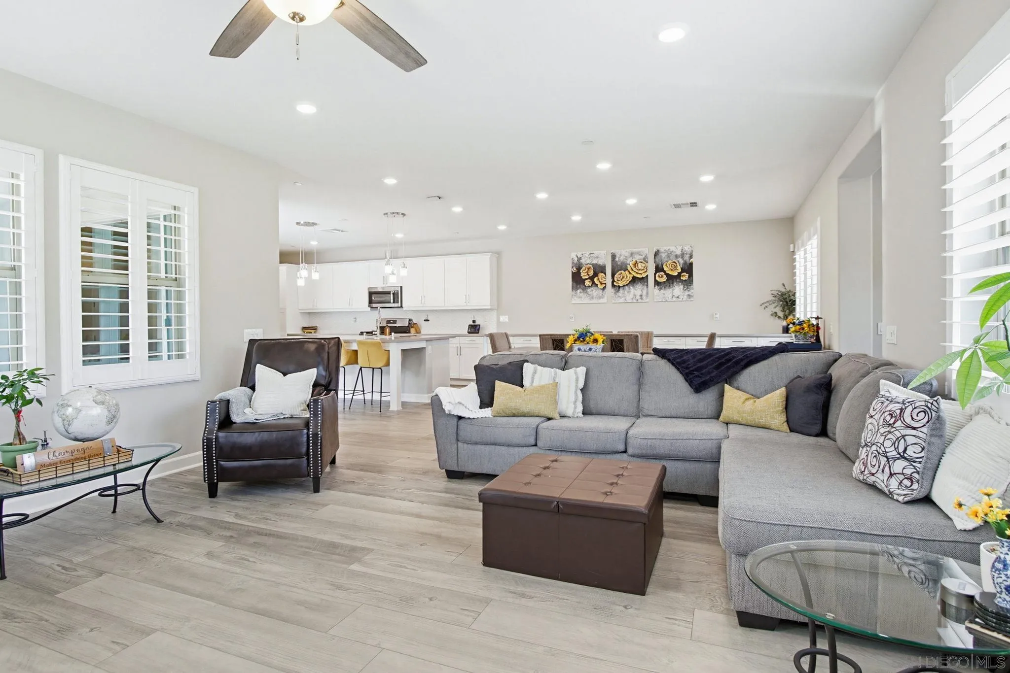 21623 Deer Grass