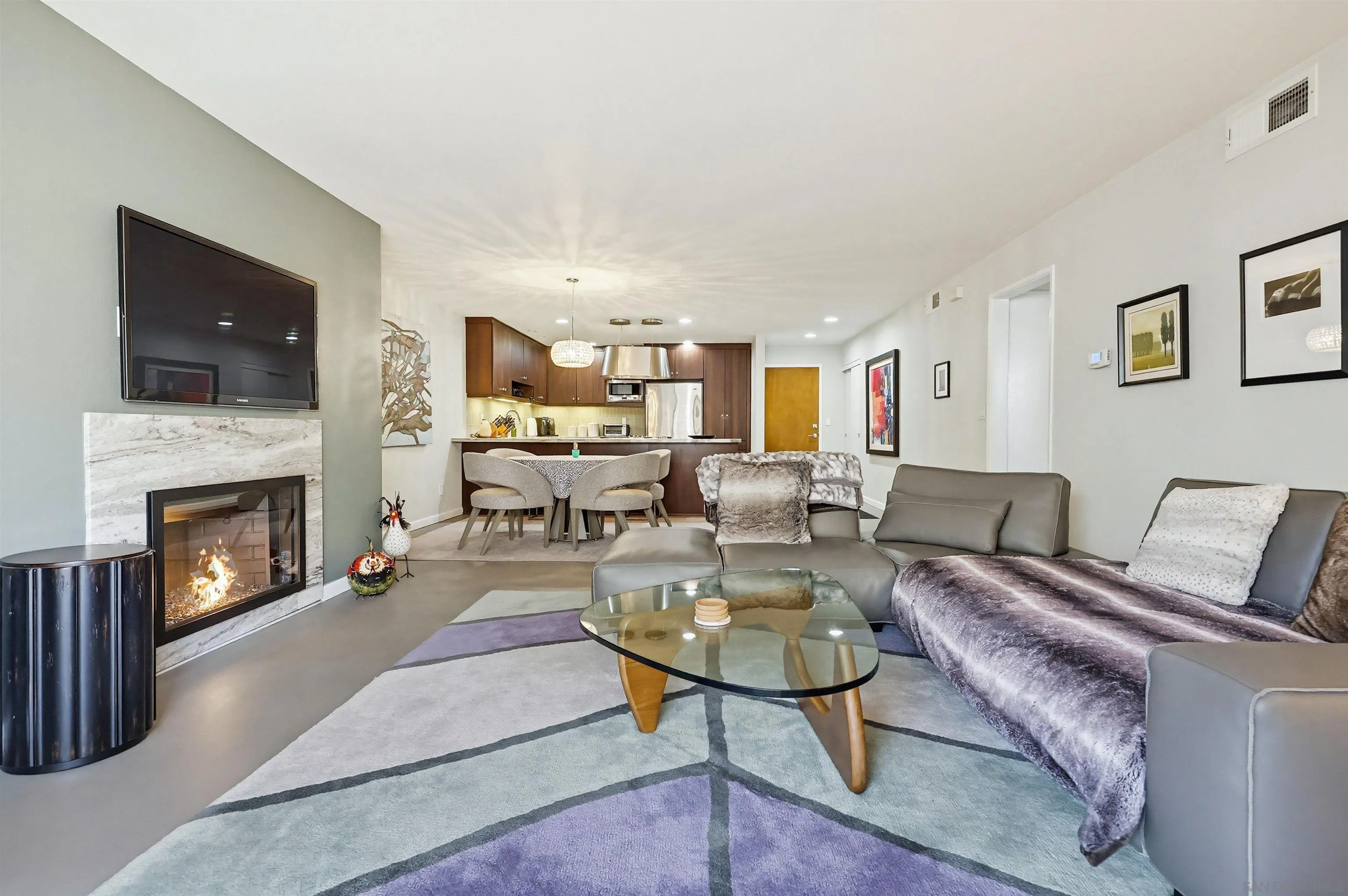 180 Date Ave