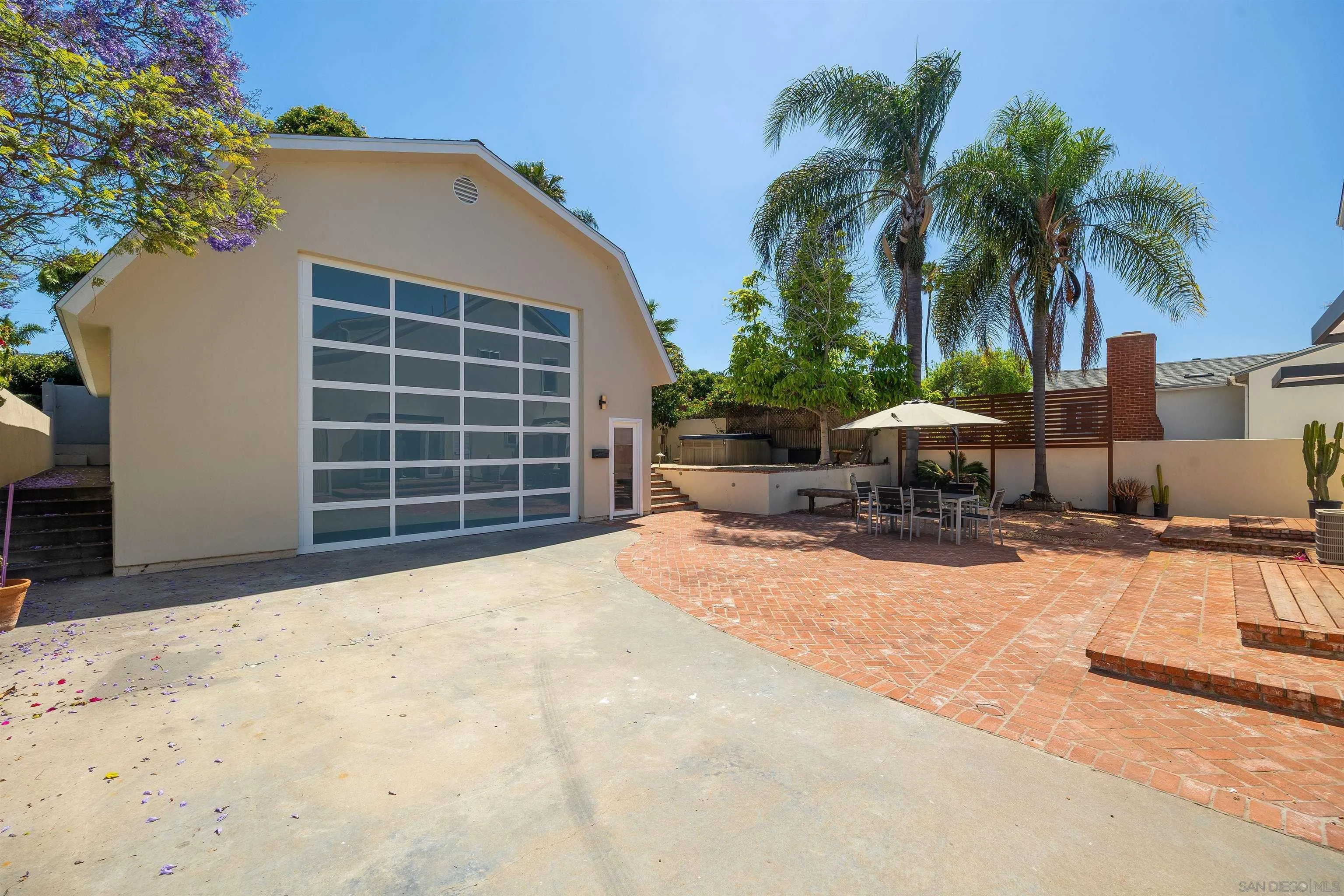 2143 Deerpark Dr
