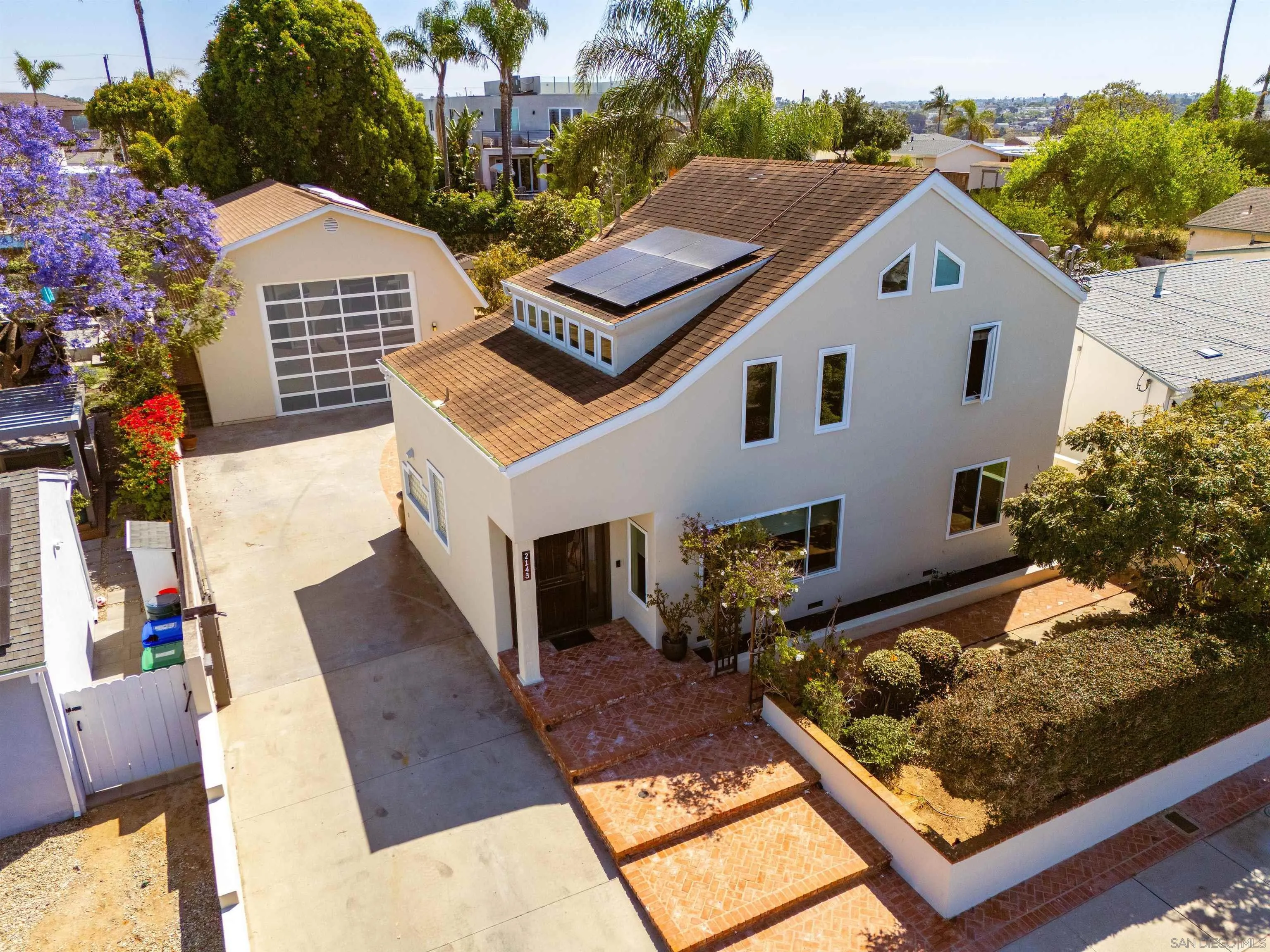 2143 Deerpark Dr