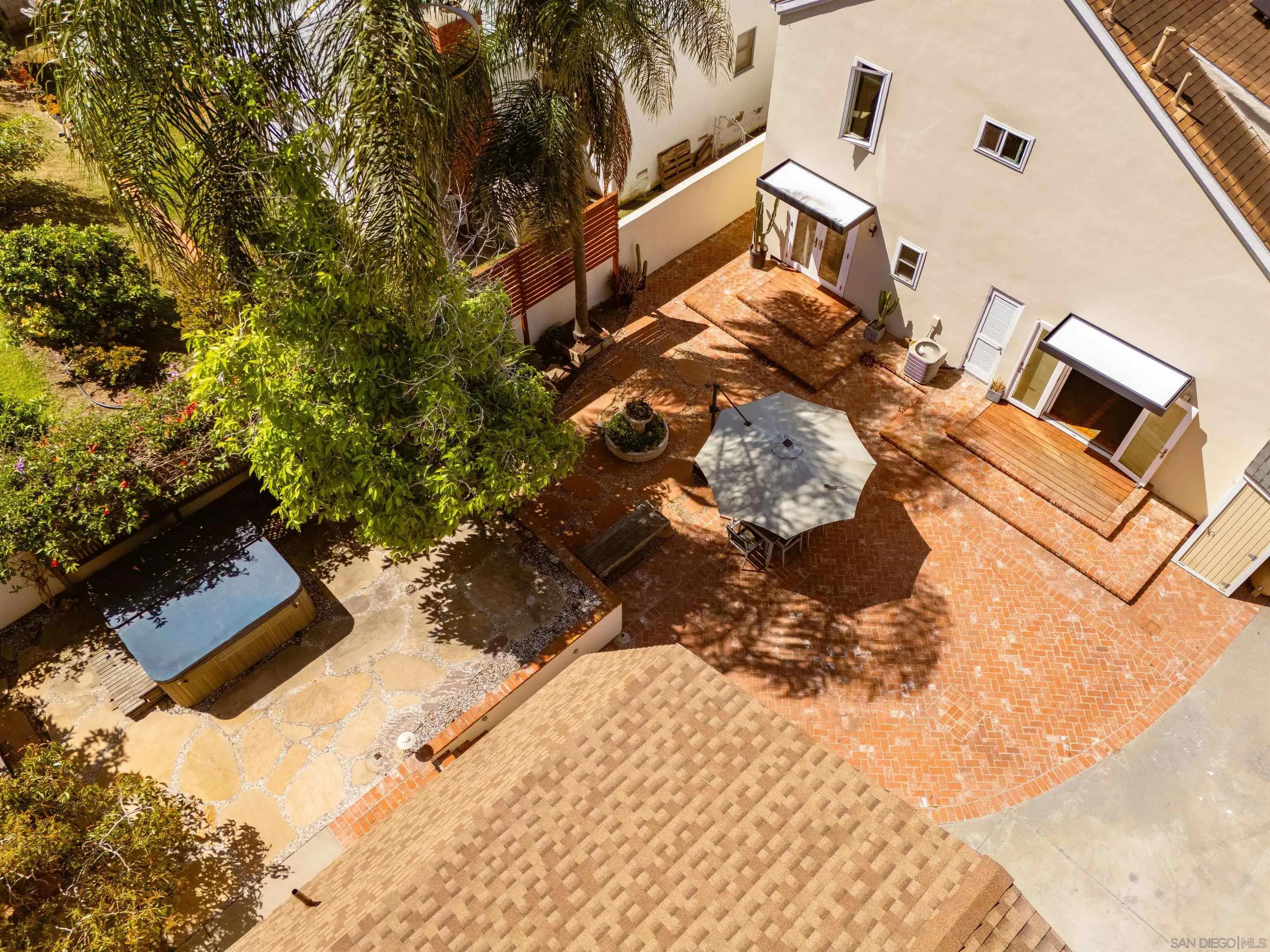 2143 Deerpark Dr