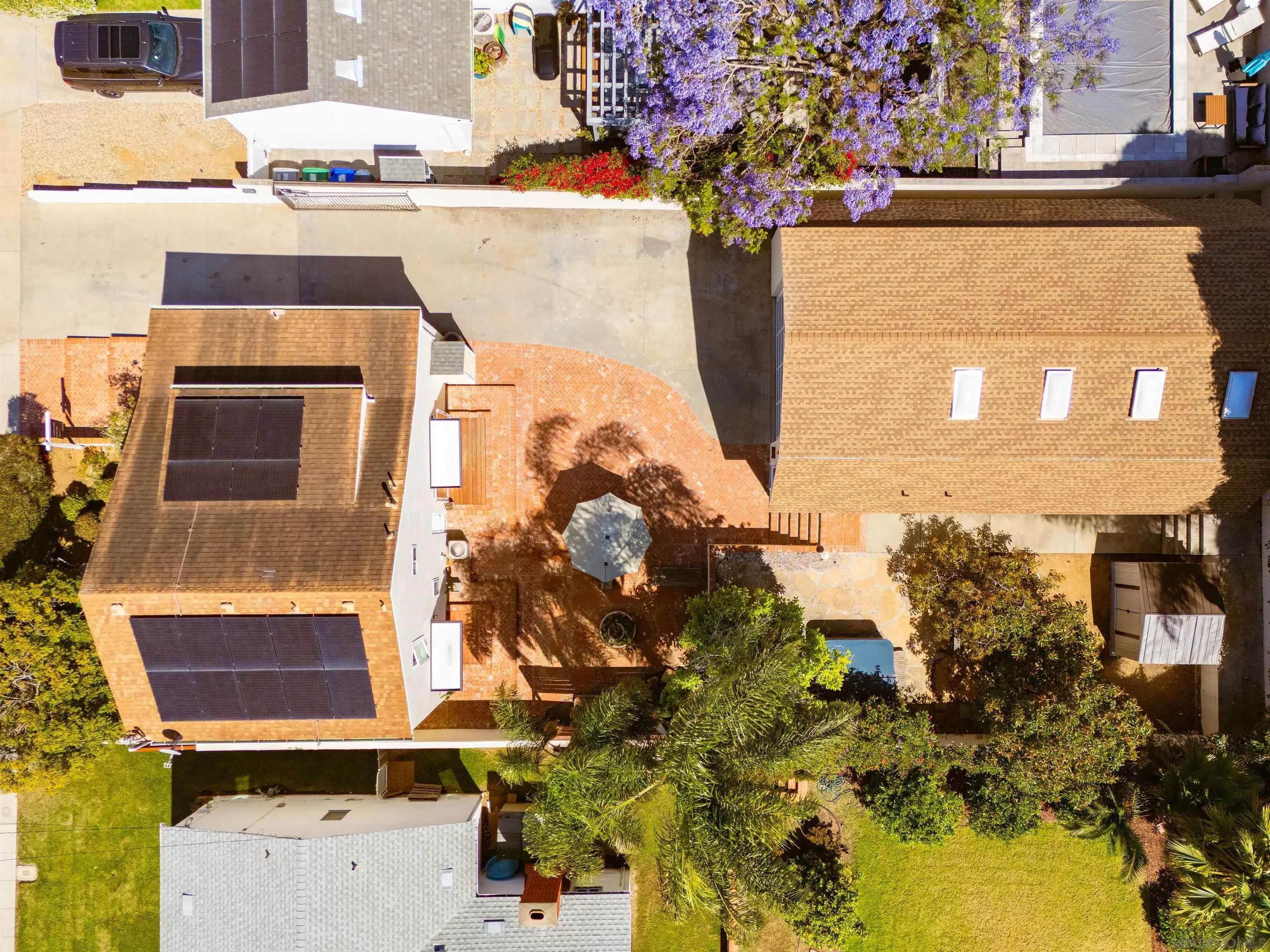 2143 Deerpark Dr