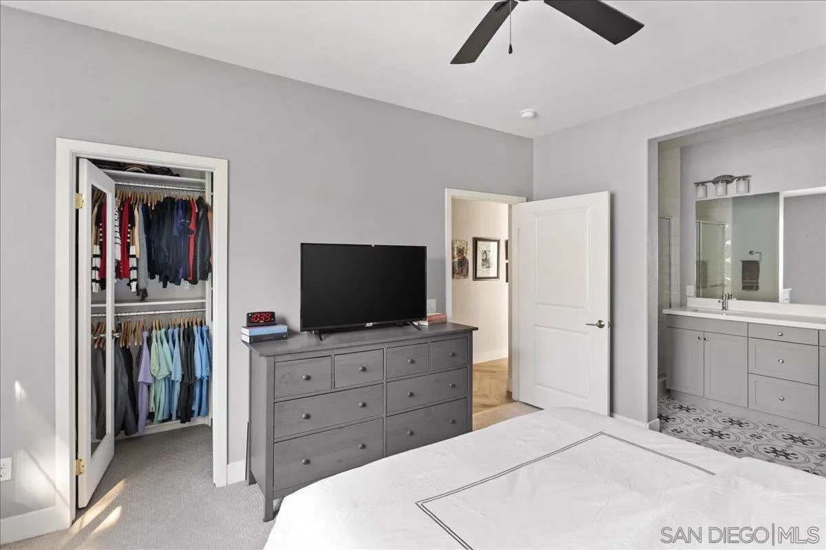 11062 Renewal Dr