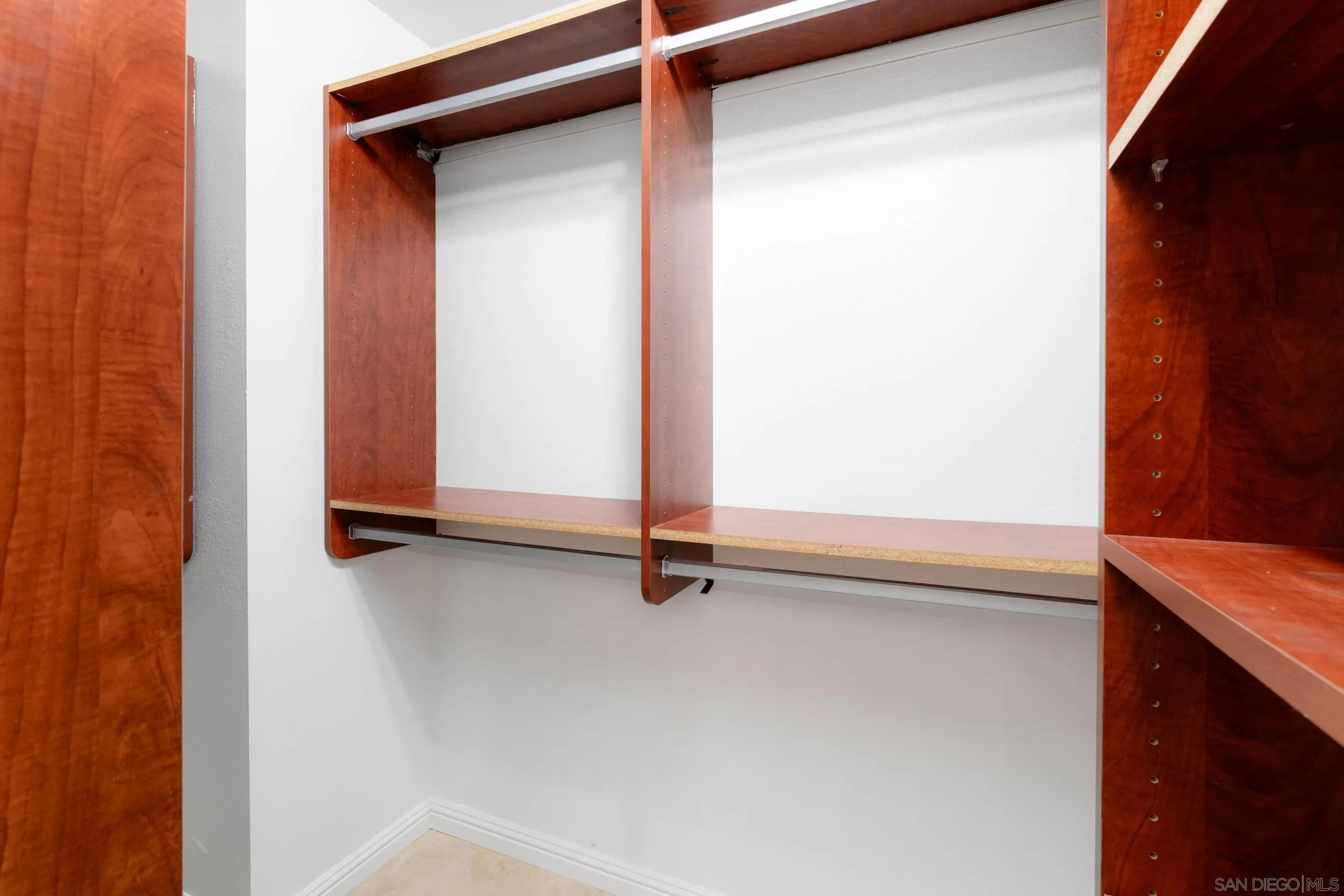 2575 Caminito Muirfield