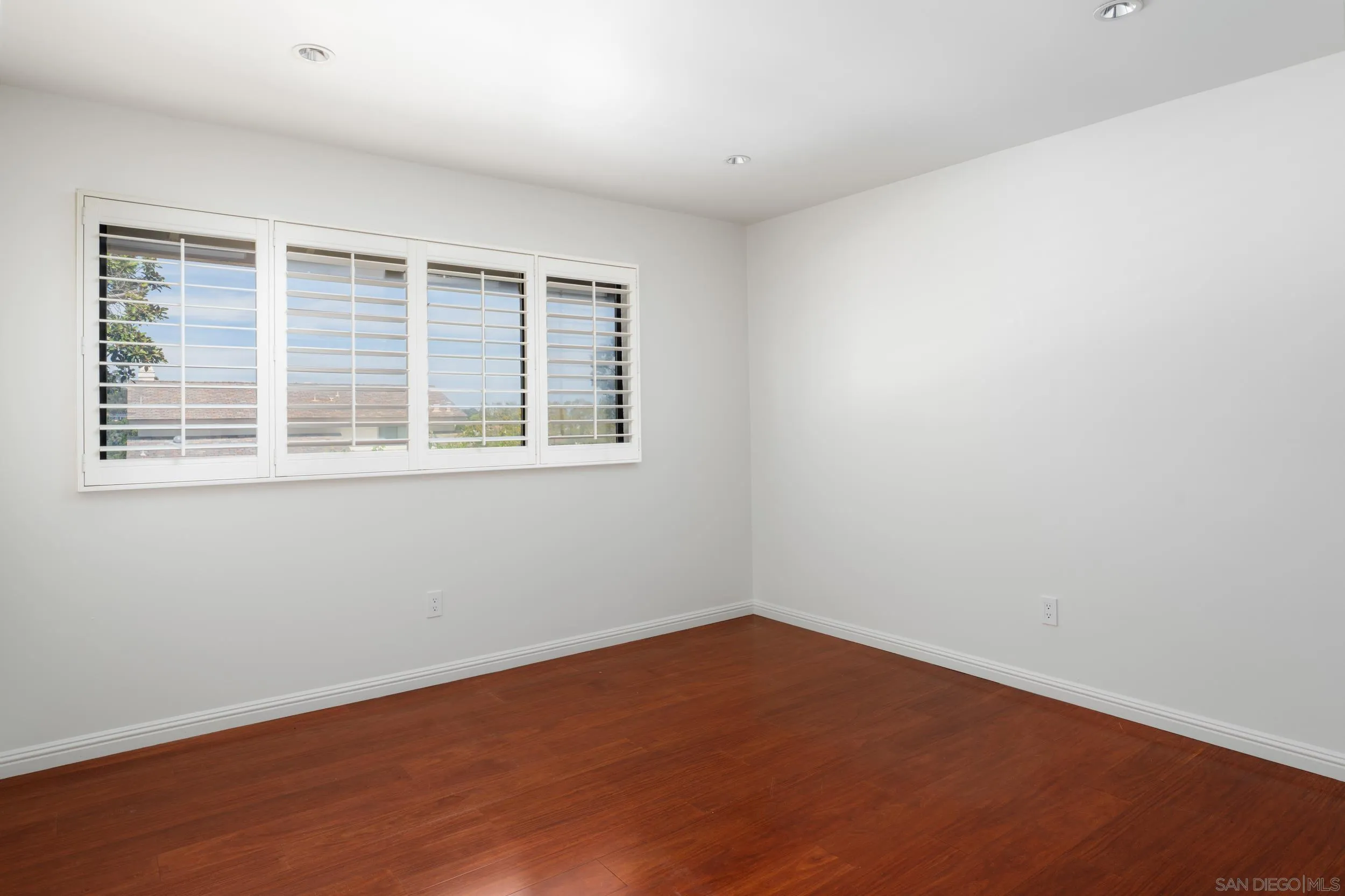 2575 Caminito Muirfield