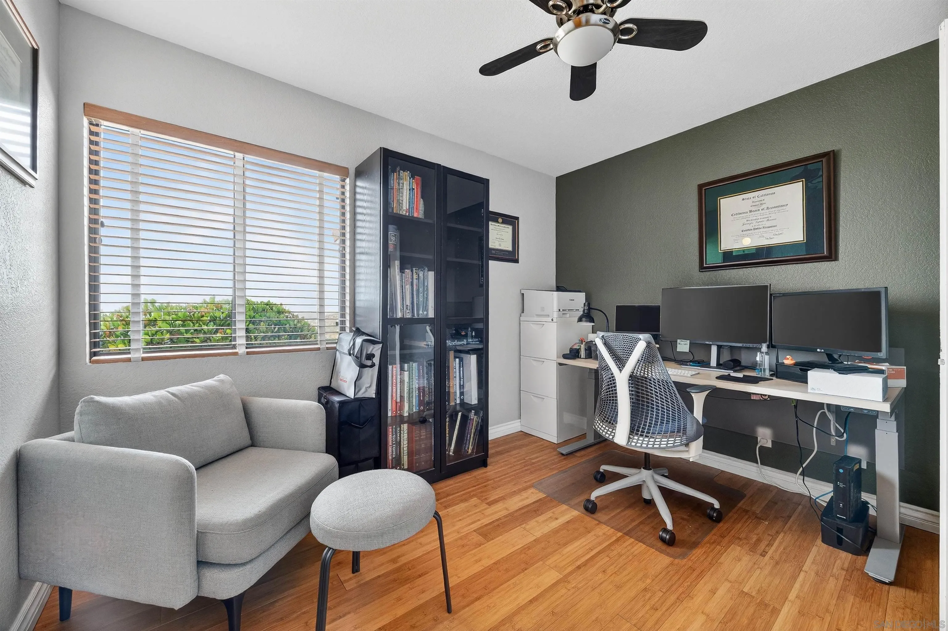 32721 Mountain View Rd