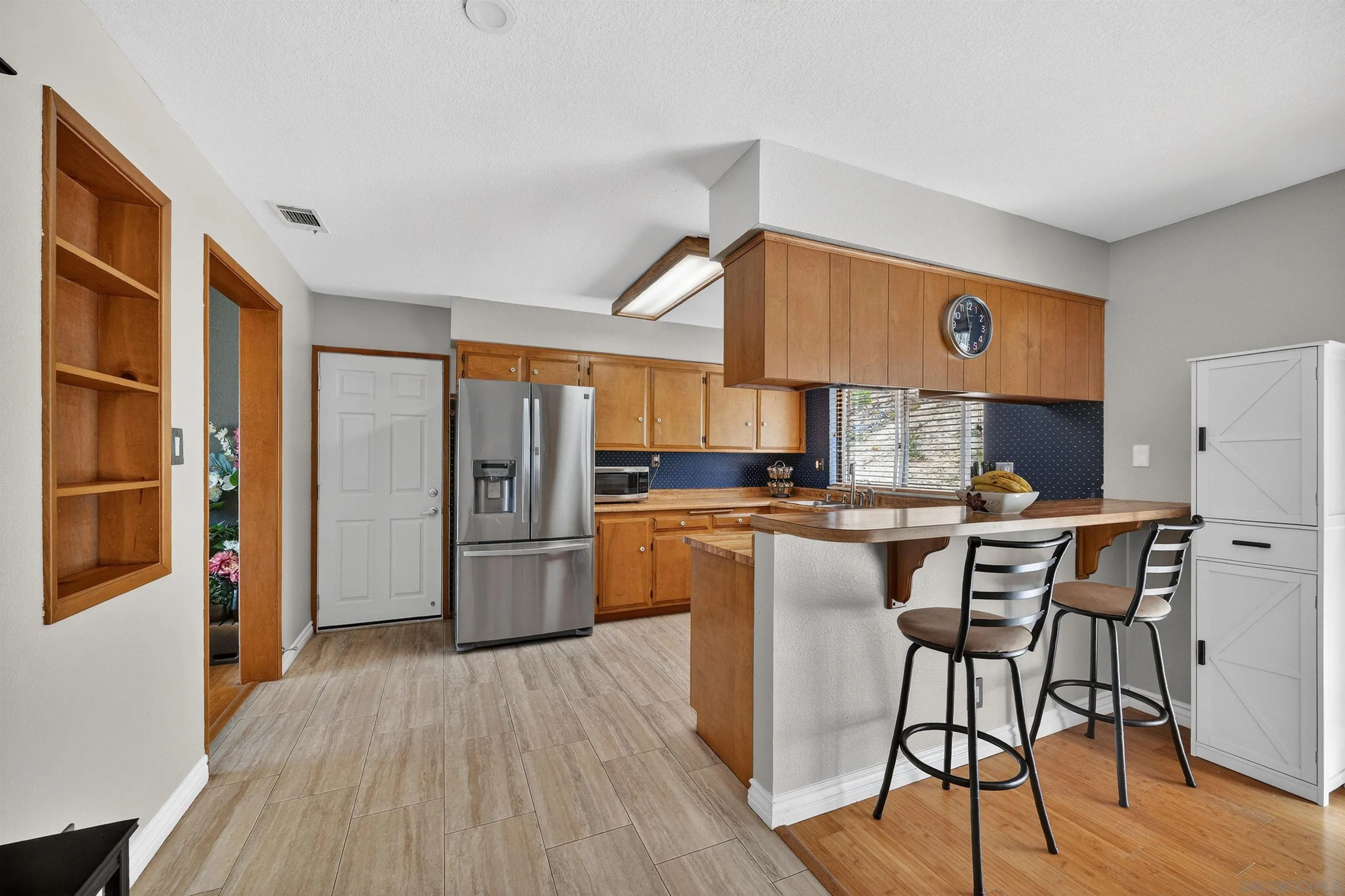 32721 Mountain View Rd