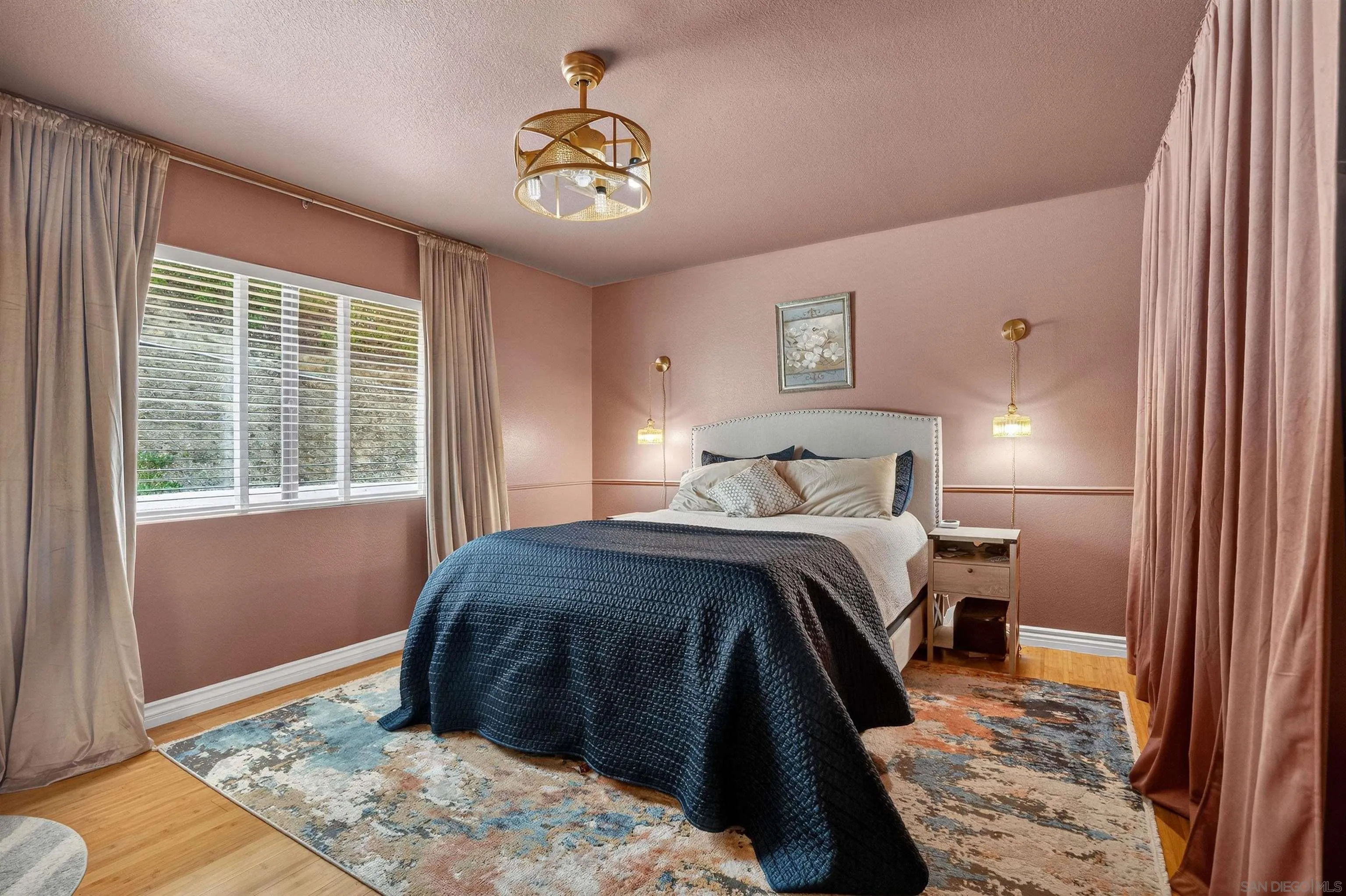 32721 Mountain View Rd