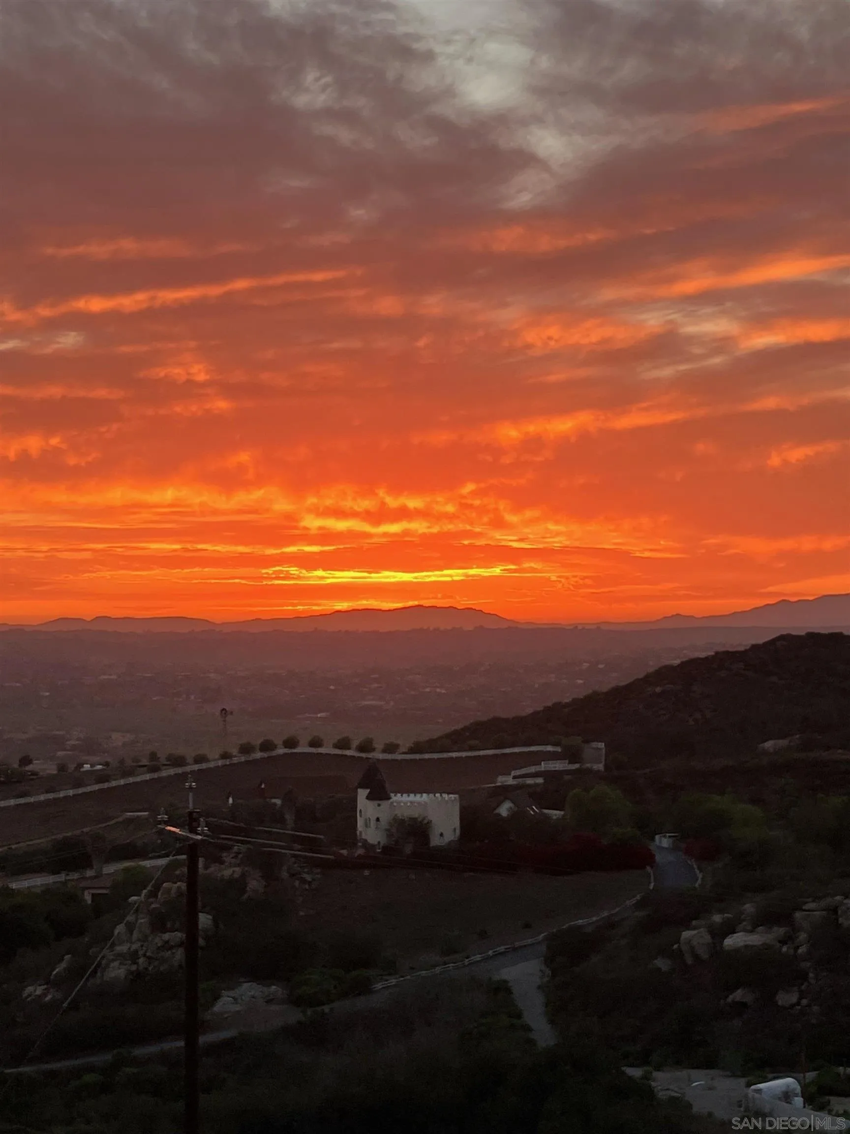 32721 Mountain View Rd