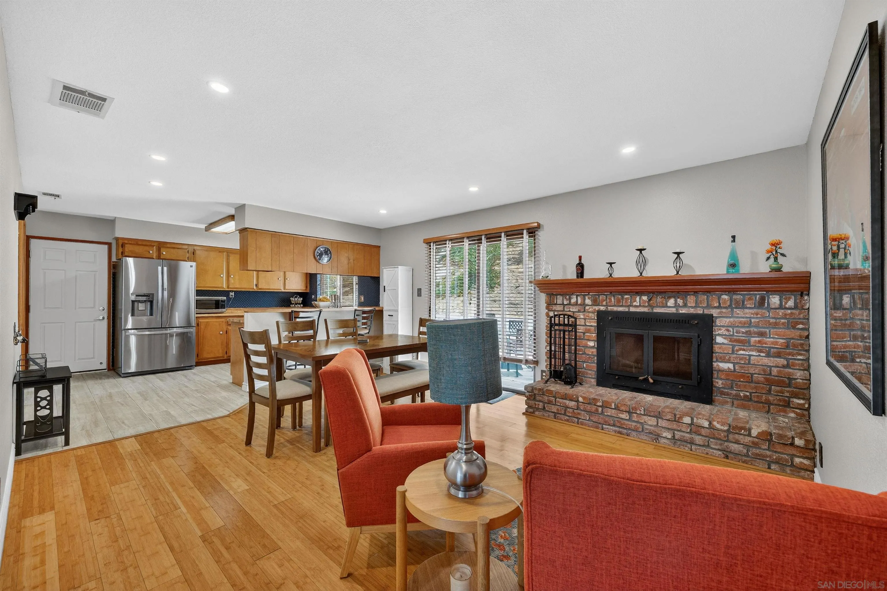 32721 Mountain View Rd