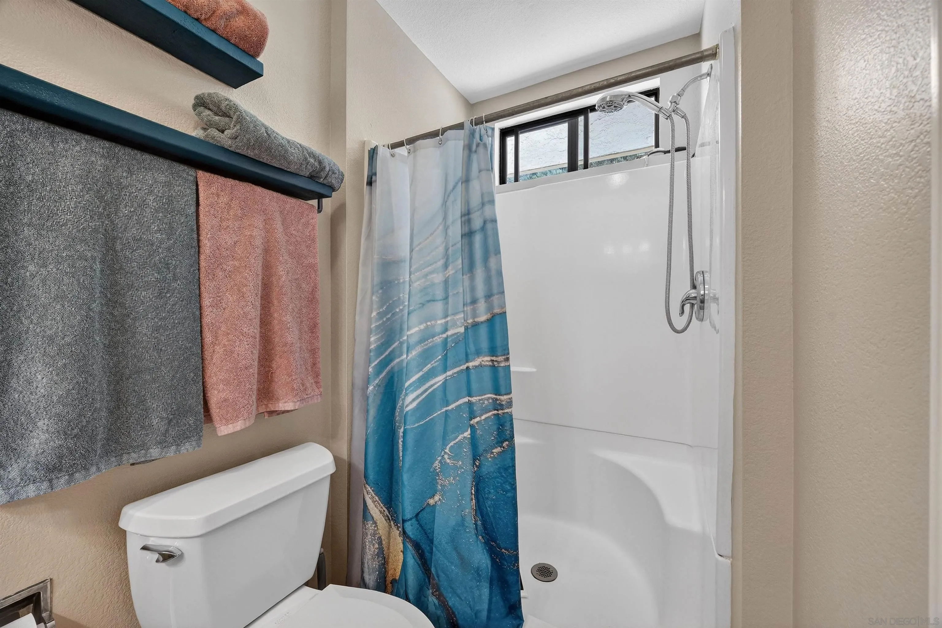 32721 Mountain View Rd