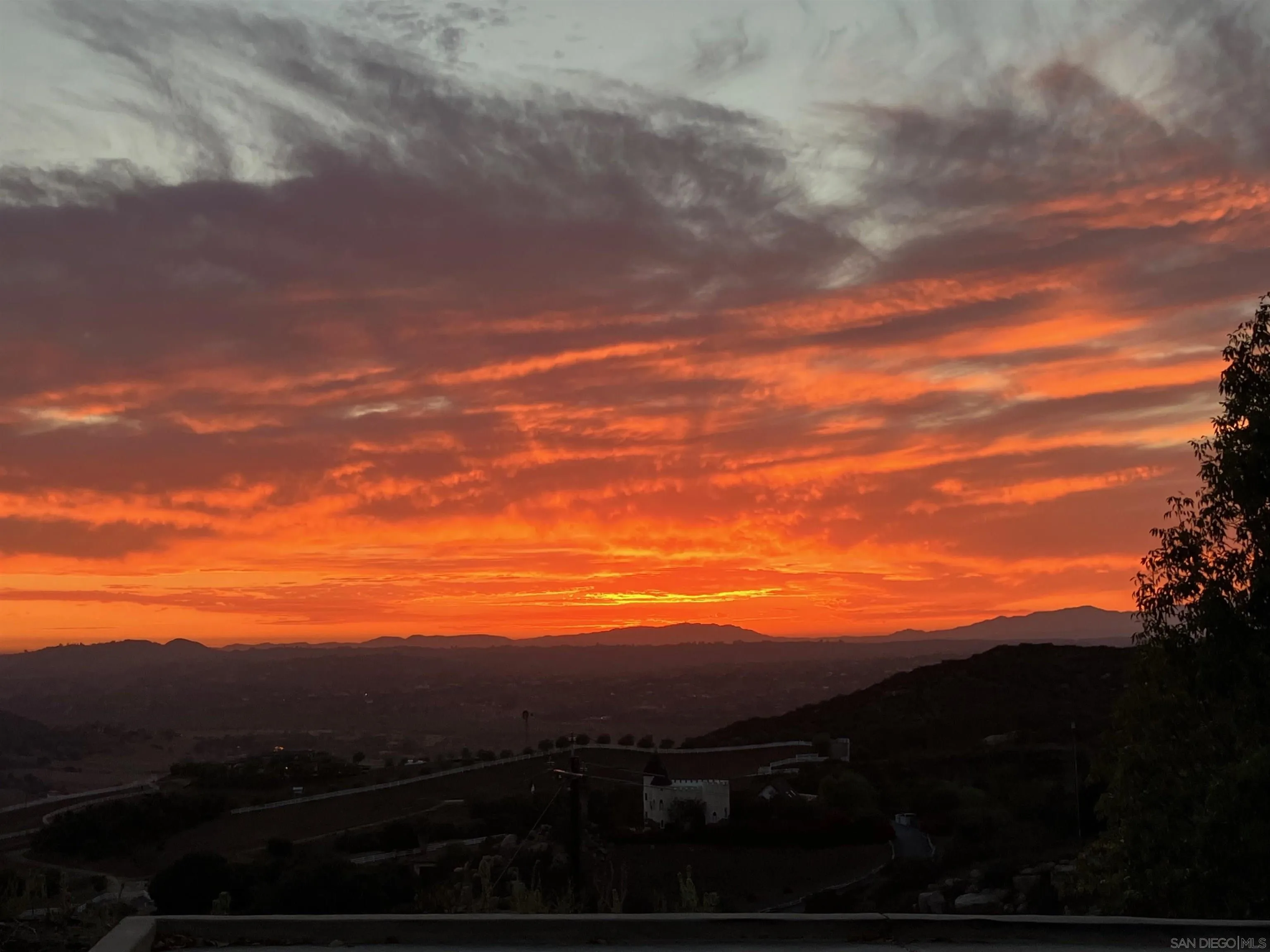 32721 Mountain View Rd