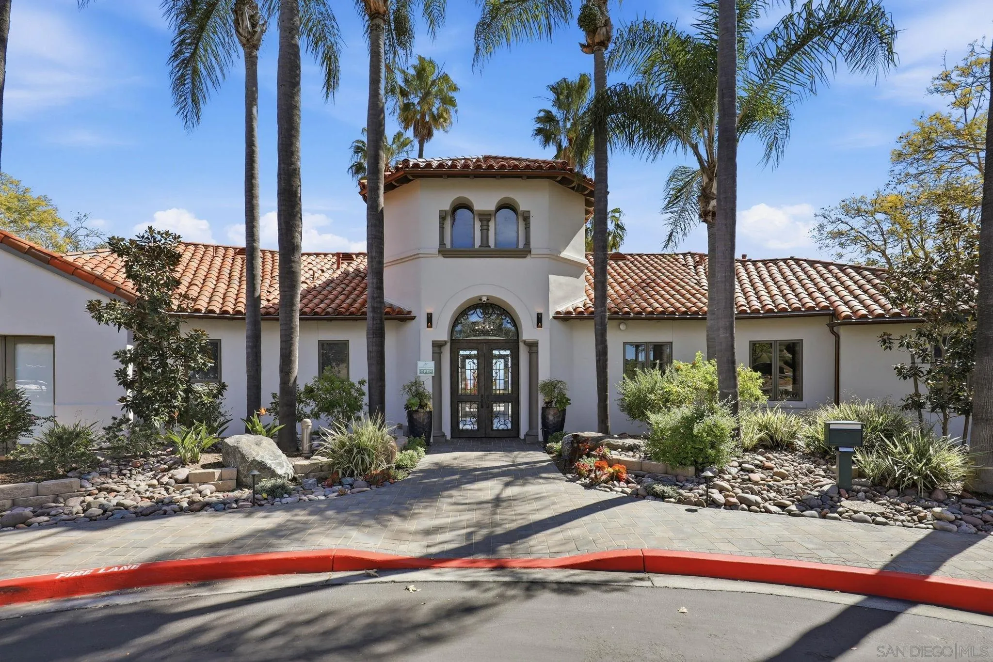 2471 Bear Rock Glen