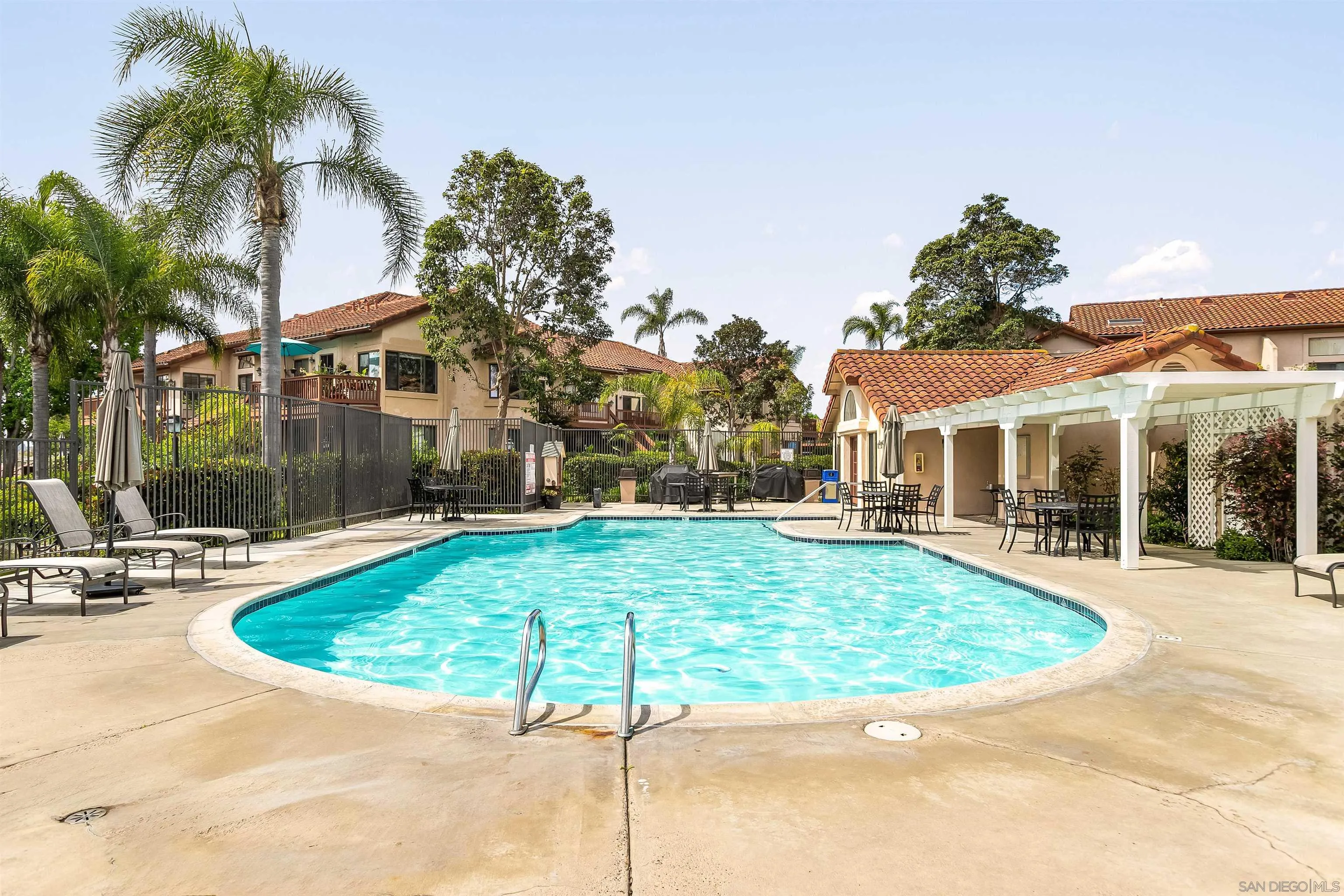 4049 Carmel View Rd Unit 82