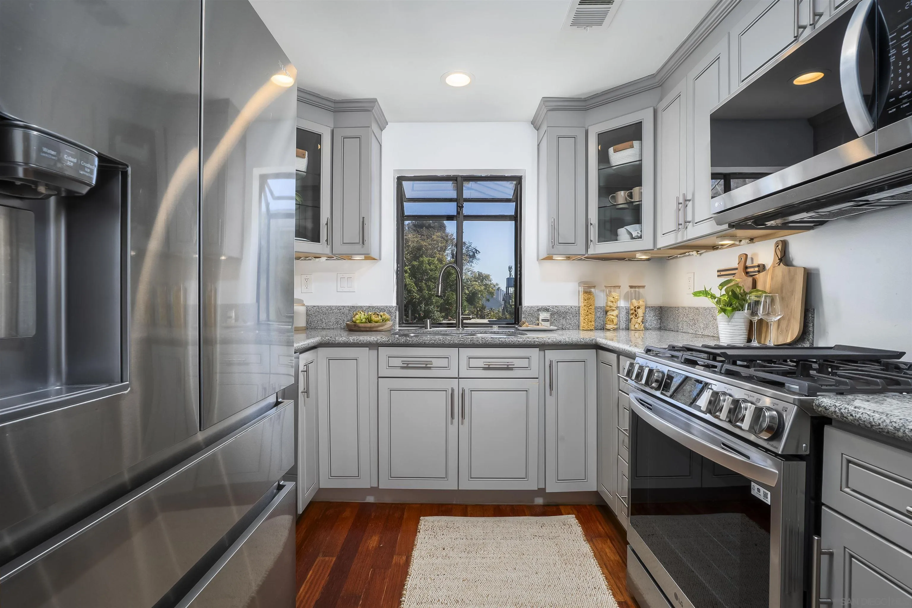 3009 Union St Unit 5